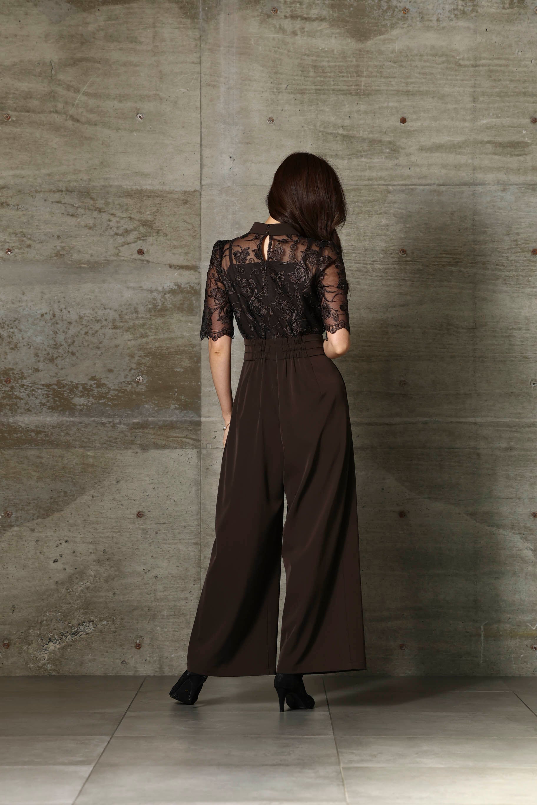 [レンタル] BELINDA DE CAPRIS 刺繍レース オールインワン パンツドレス ブラウンの宅配レンタル - 10