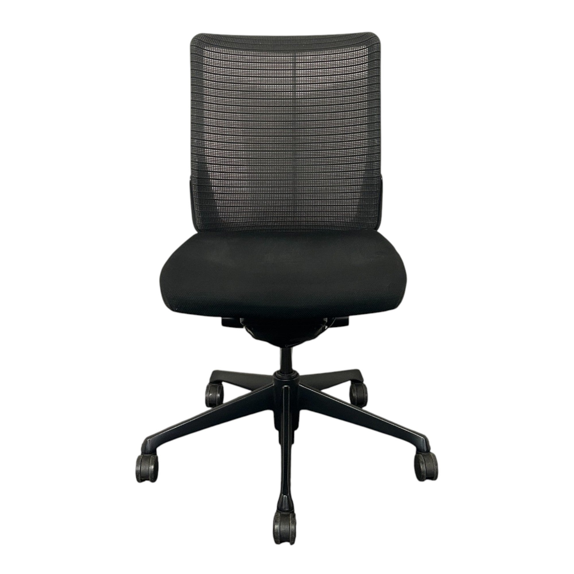 [レンタル] オカムラ コーラル ミドルバック ブラック CQ31MR-FSH1 オフィスチェア - 2