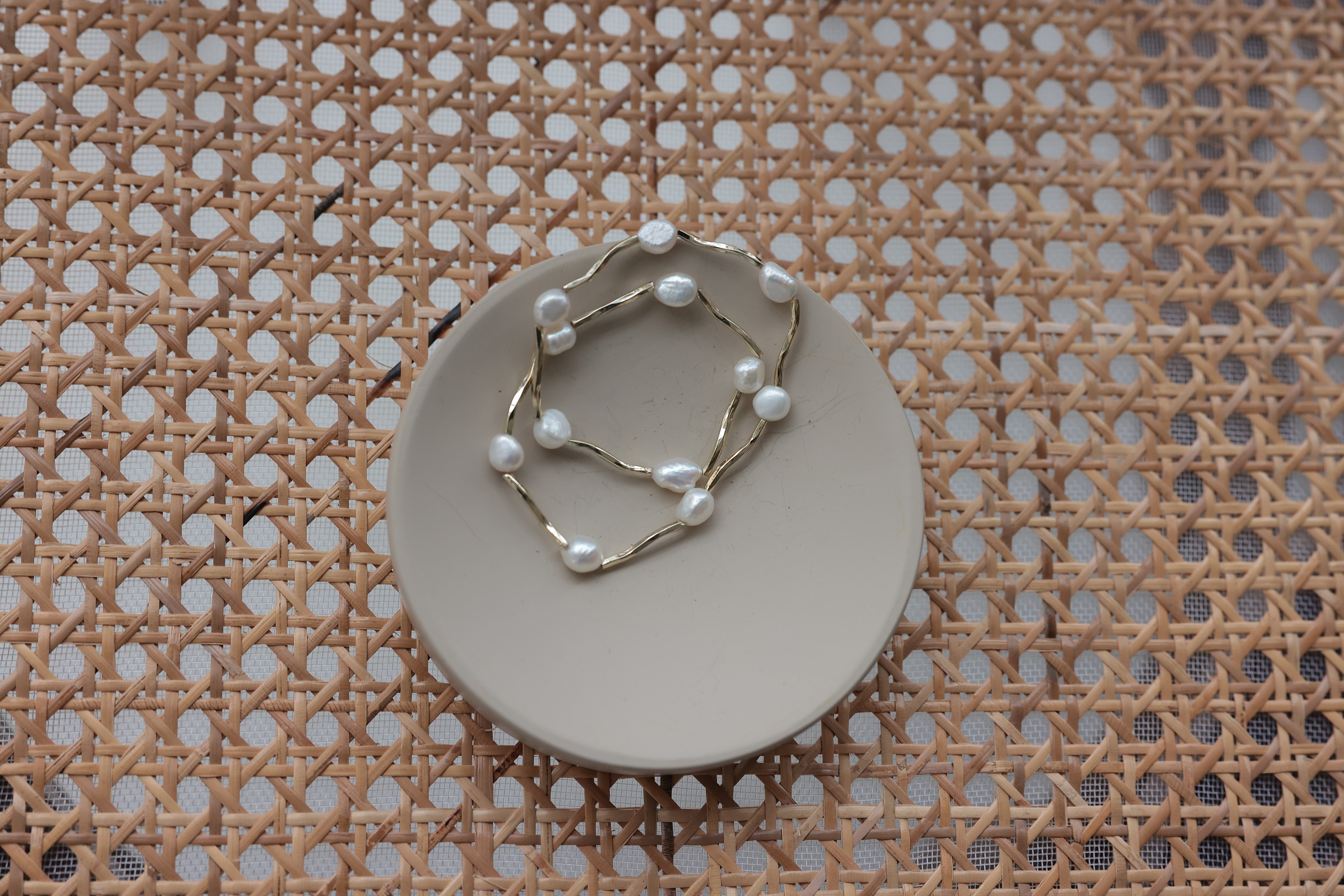 [レンタル] アートマリー 2WAYのパールゴムネックレス ゴールドの宅配レンタル - 6