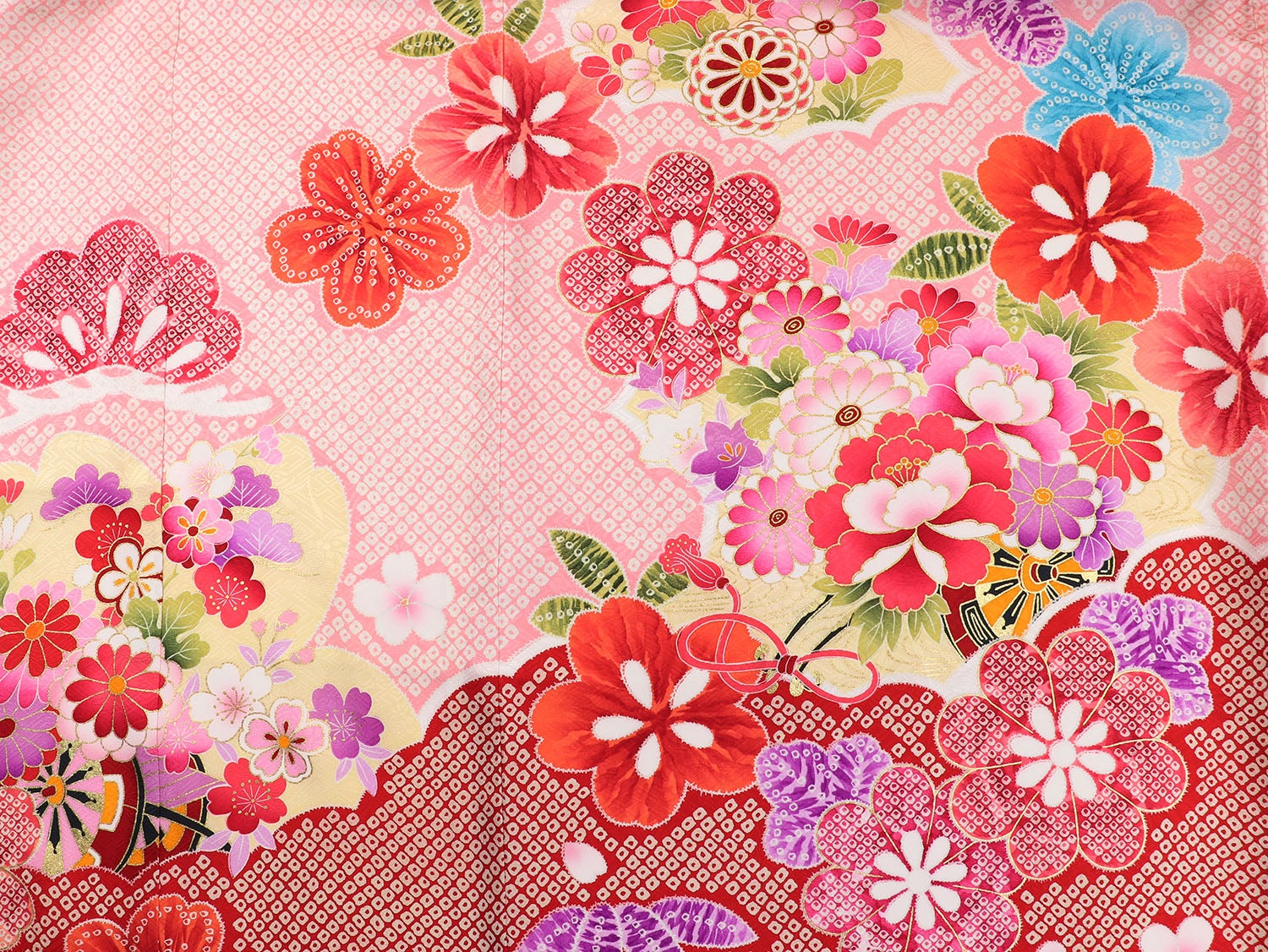 [レンタル] 女の子 お宮参り 産着 レンタル6点フルセット 正絹 鼓に花々 赤色の疋田柄の宅配レンタル - 5