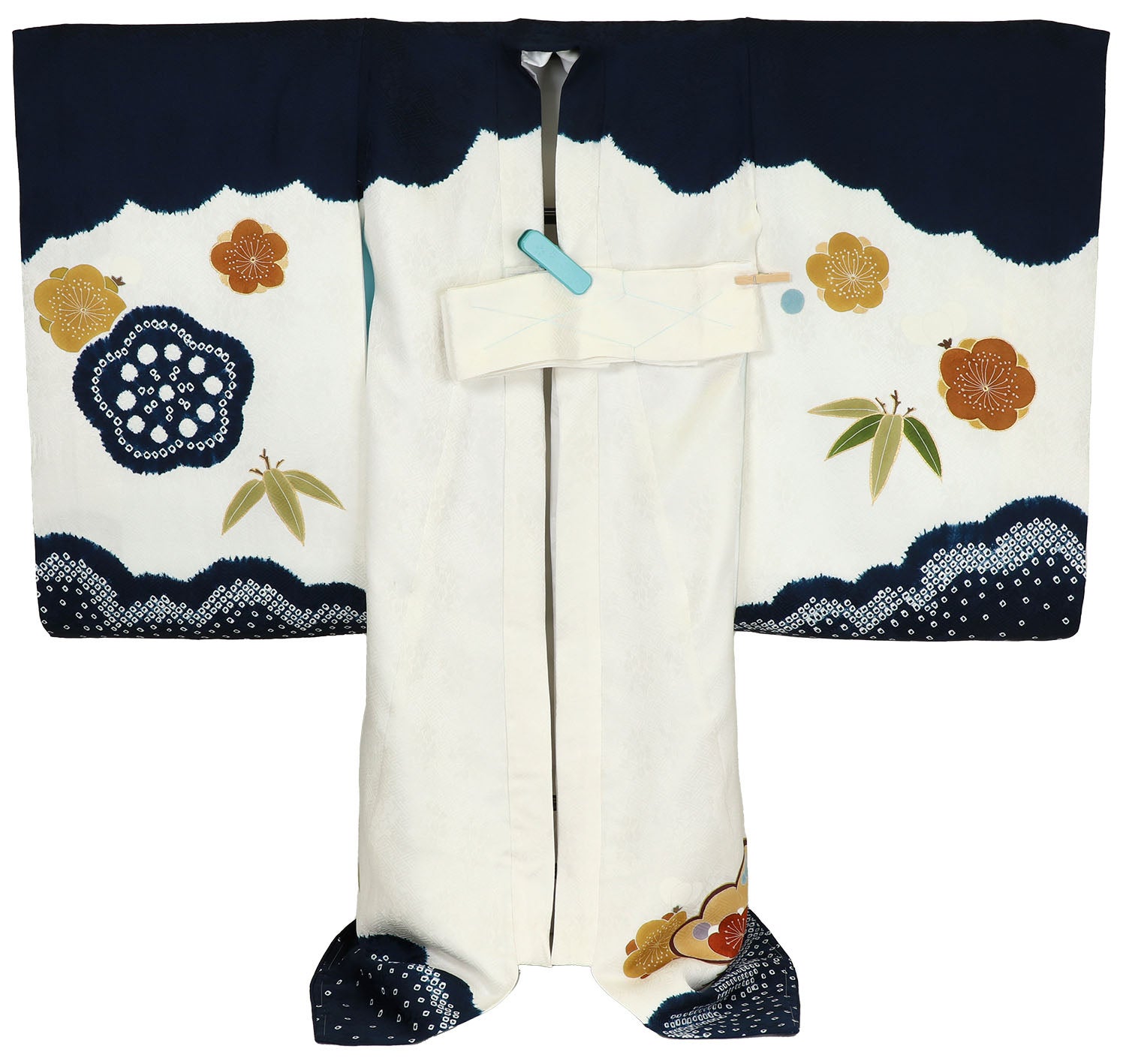 [レンタル] [手描友禅] 男の子 お宮参り 産着 手描友禅 本絞り レンタル6点フルセット 正絹 金駒刺繍の松竹梅 紗綾形の紺と白色の宅配レンタル - 2