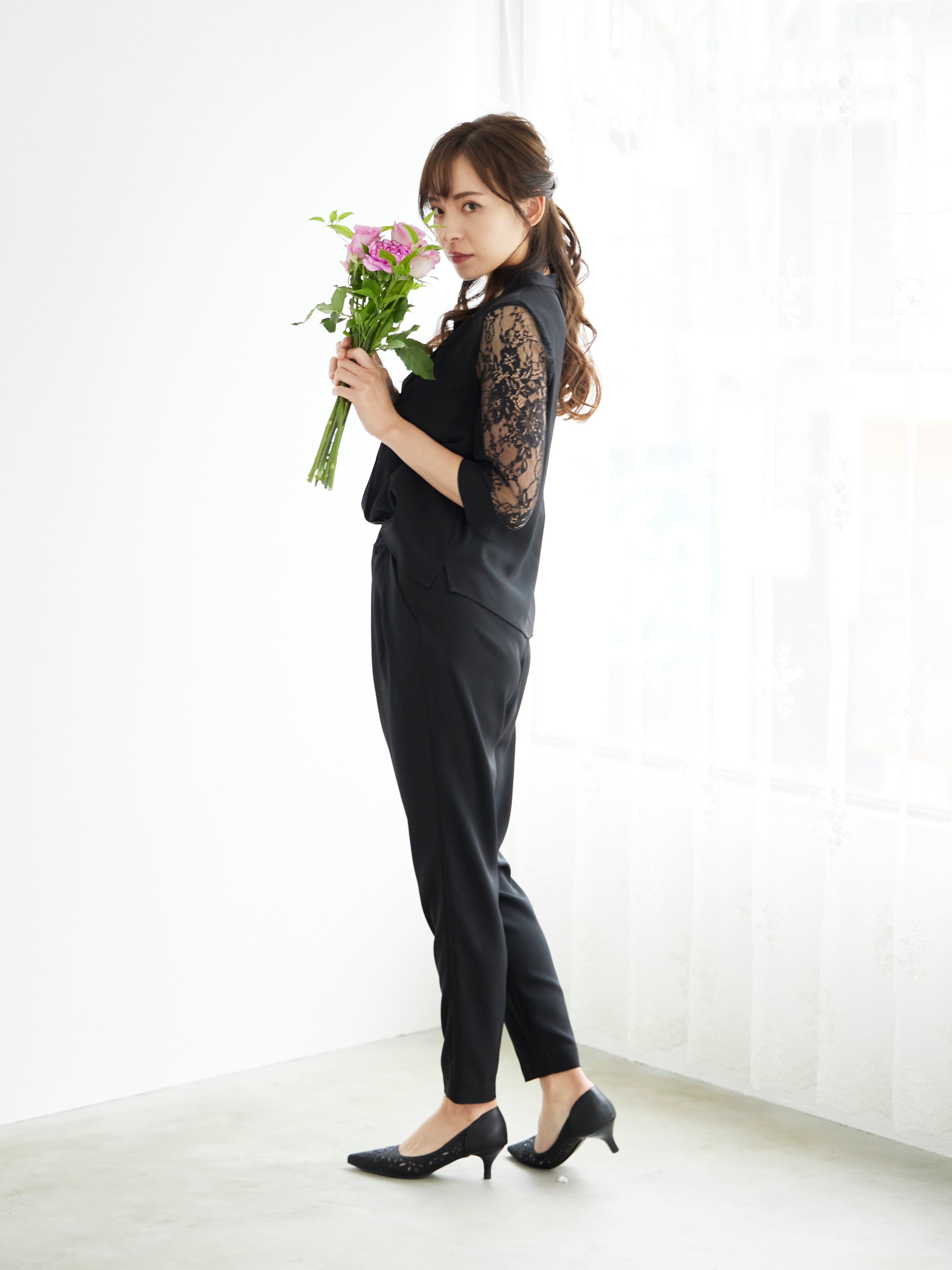 [レンタル] BELINDA DE CAPRIS 前開きブラウス セットアップ テーパードパンツドレス ブラックの宅配レンタル - 5