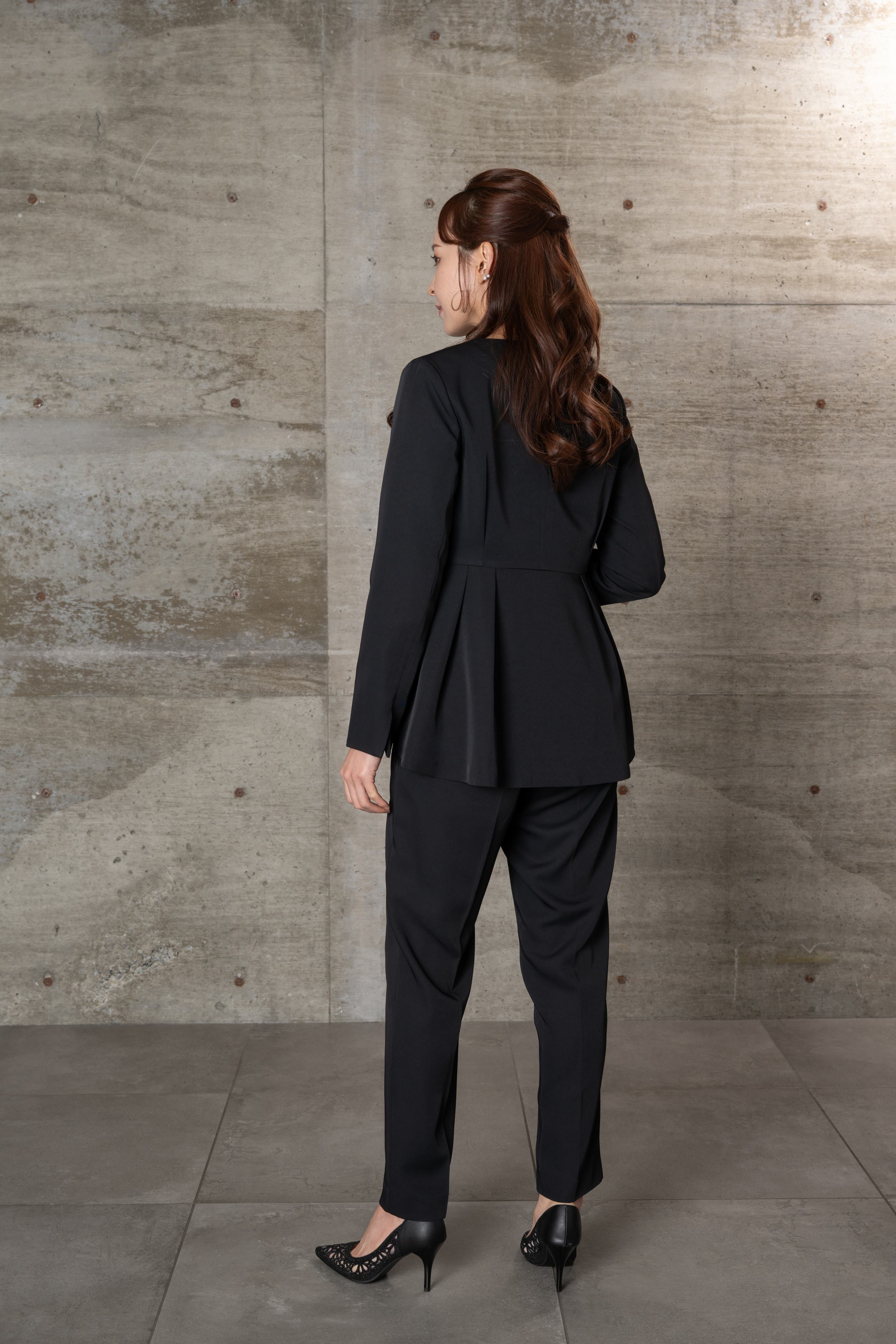 [レンタル] BELINDA DE CAPRIS ノーカラーAラインジャケット テーパード2P レディーススーツの宅配レンタル - 6