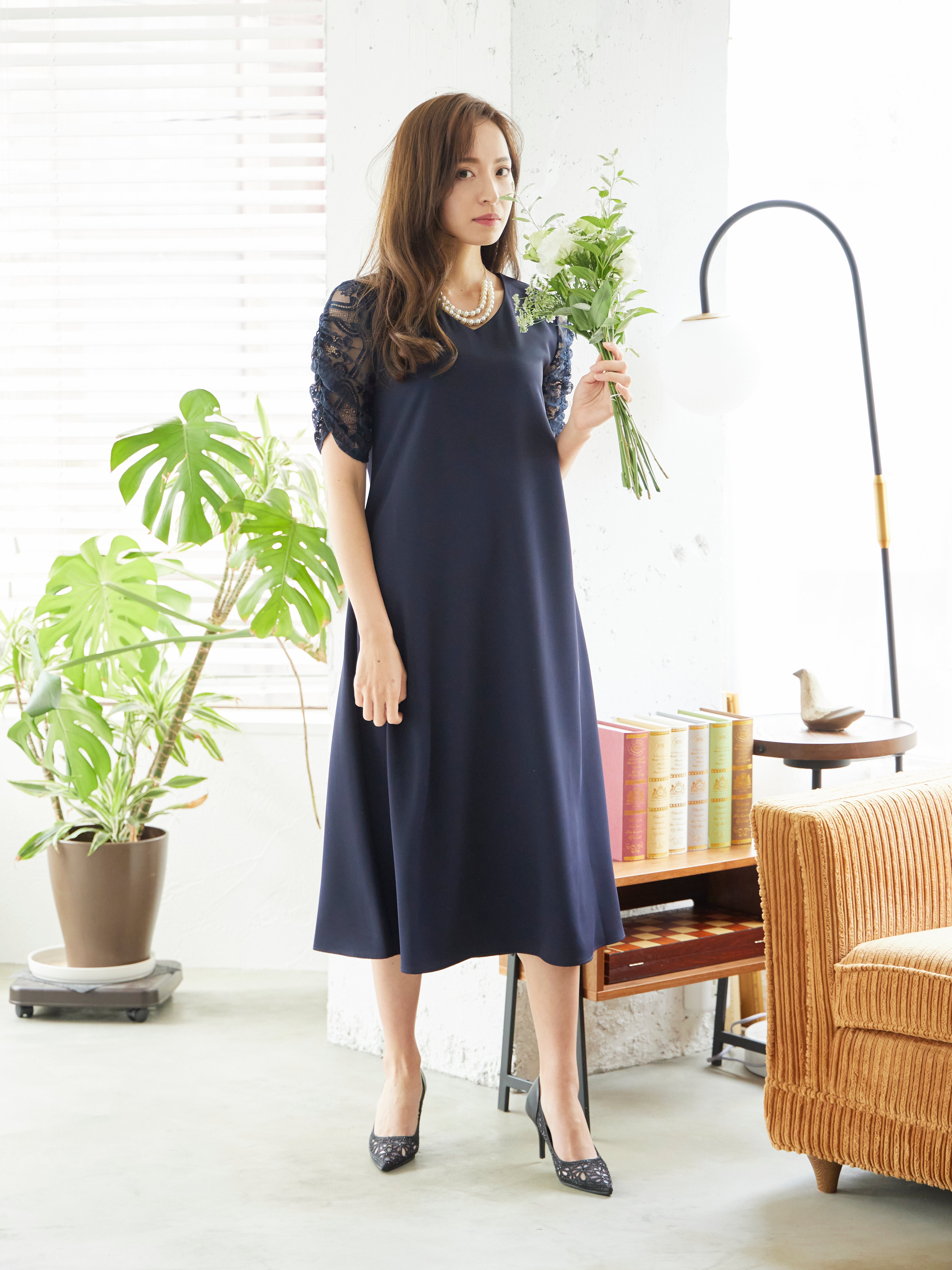 [レンタル] BELINDA DE CAPRIS Vネックギャザースリープ ワンピースドレス ネイビーの宅配レンタル - 4