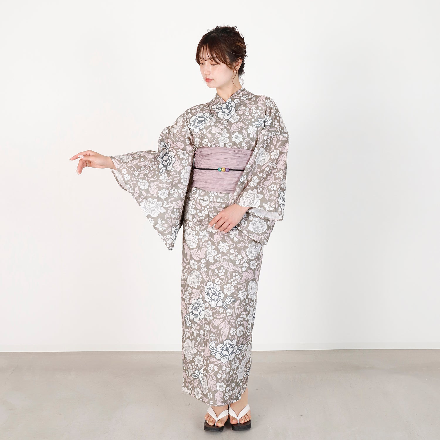 [レンタル] [2025新作]SION レディース浴衣 花柄 フリーサイズの宅配レンタル - 3