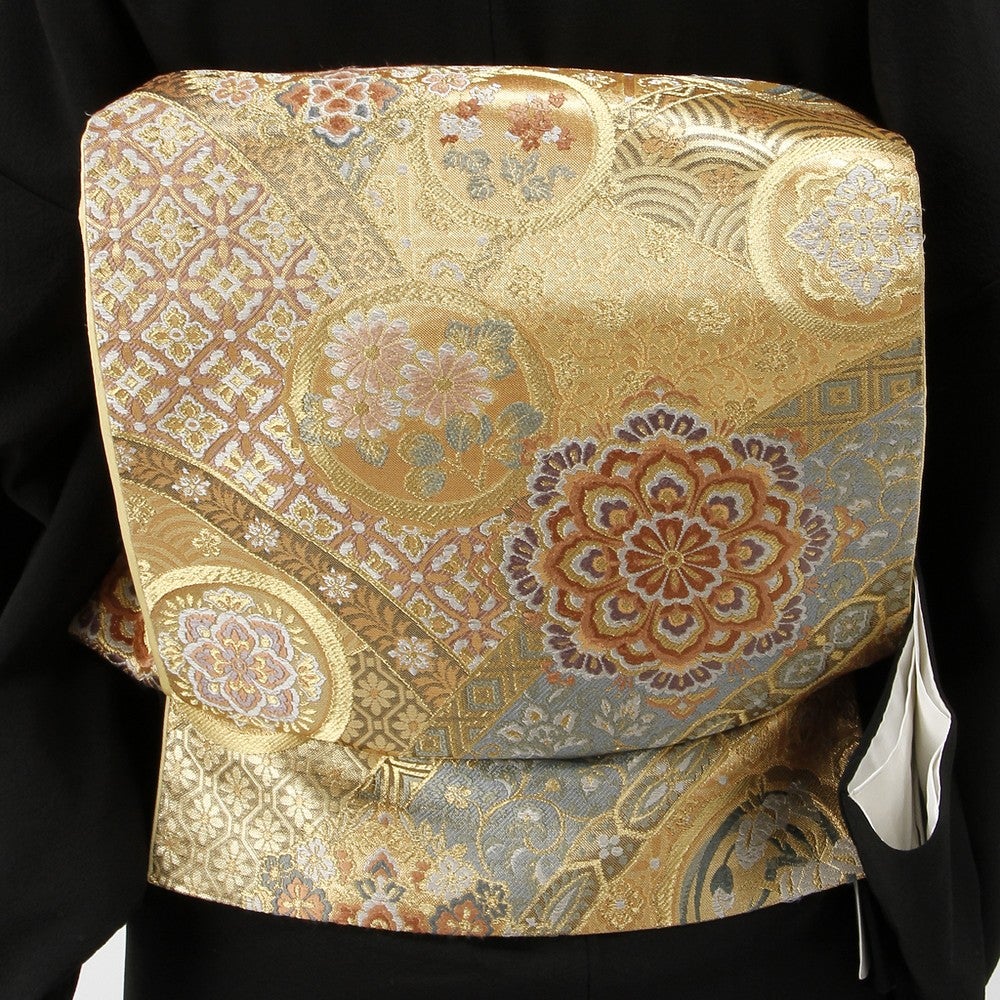 [レンタル] 留袖セット 花モチーフ (長襦袢、帯、和装小物一式)の宅配レンタル - 4