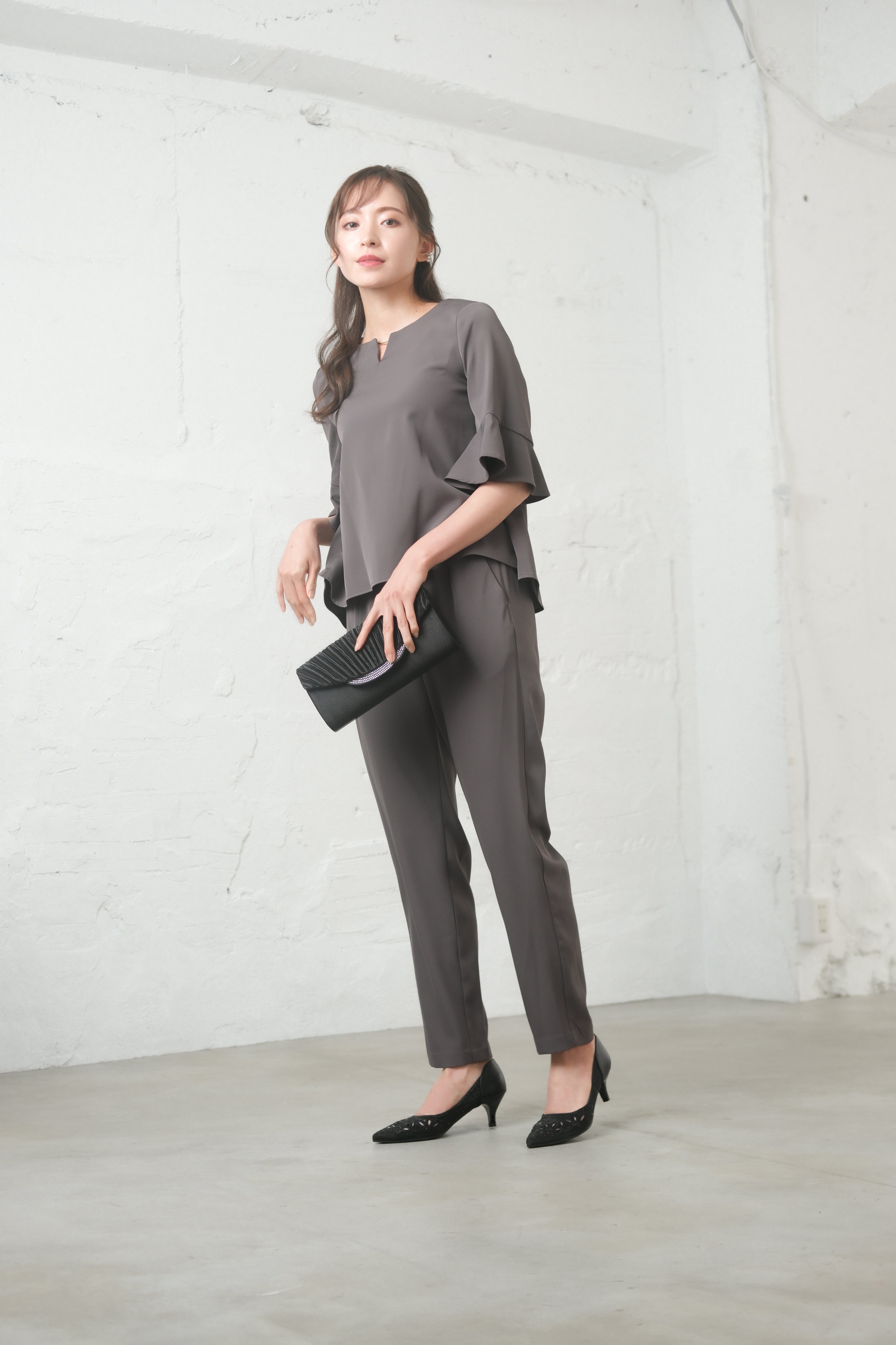 [レンタル] BELINDA DE CAPRIS パンツドレス バックレーストップス 2点セット モカの宅配レンタル - 3