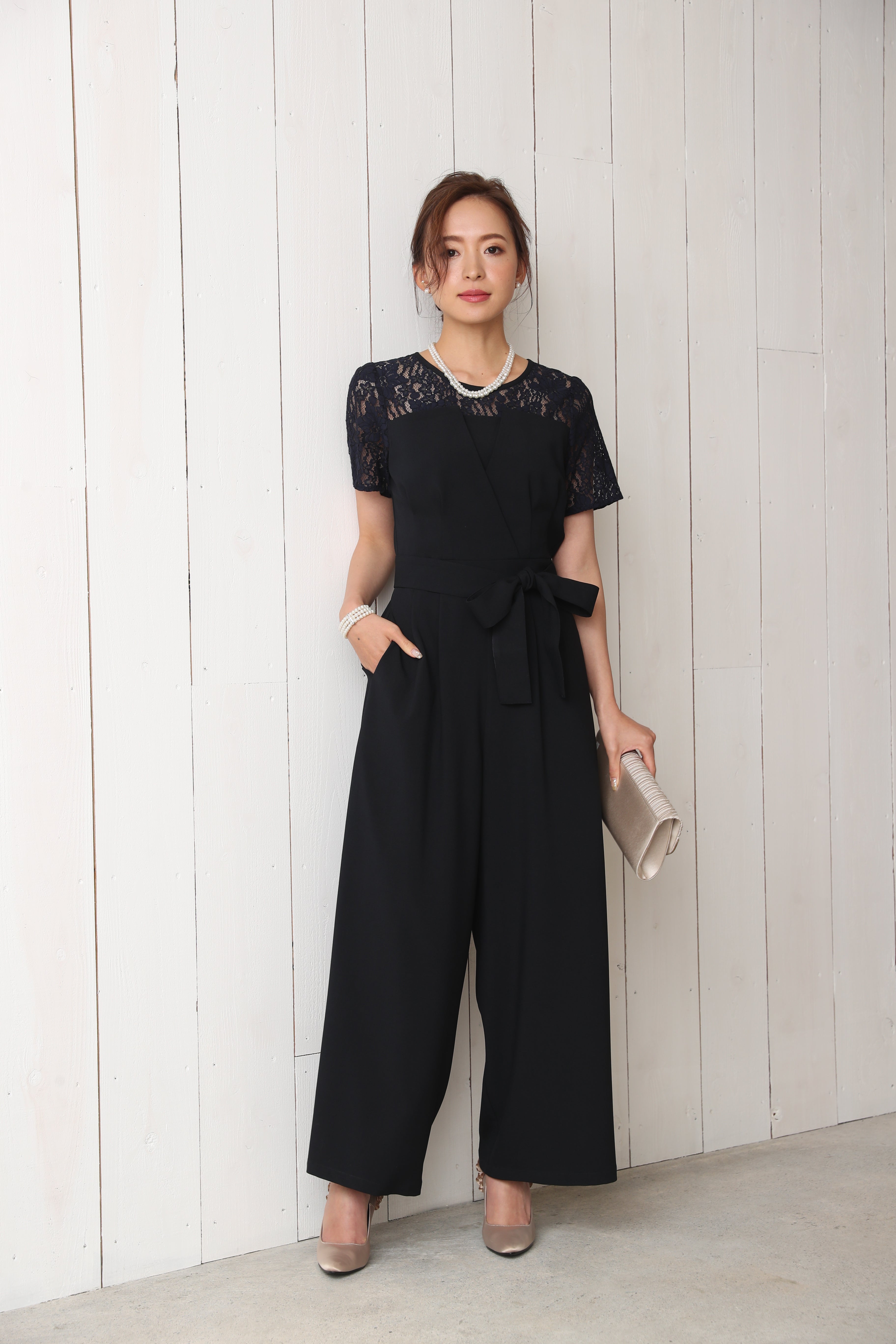 レンタル] BELINDA DE CAPRIS 刺繍レース オールインワン パンツ