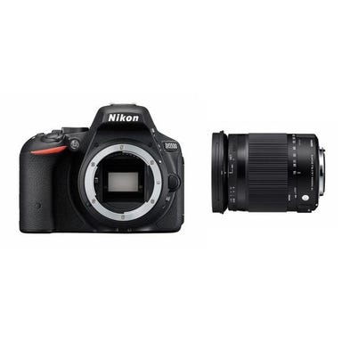 ニコン D5500とシグマの便利ズームレンズ(18-300mm)のセット 一眼レフ
