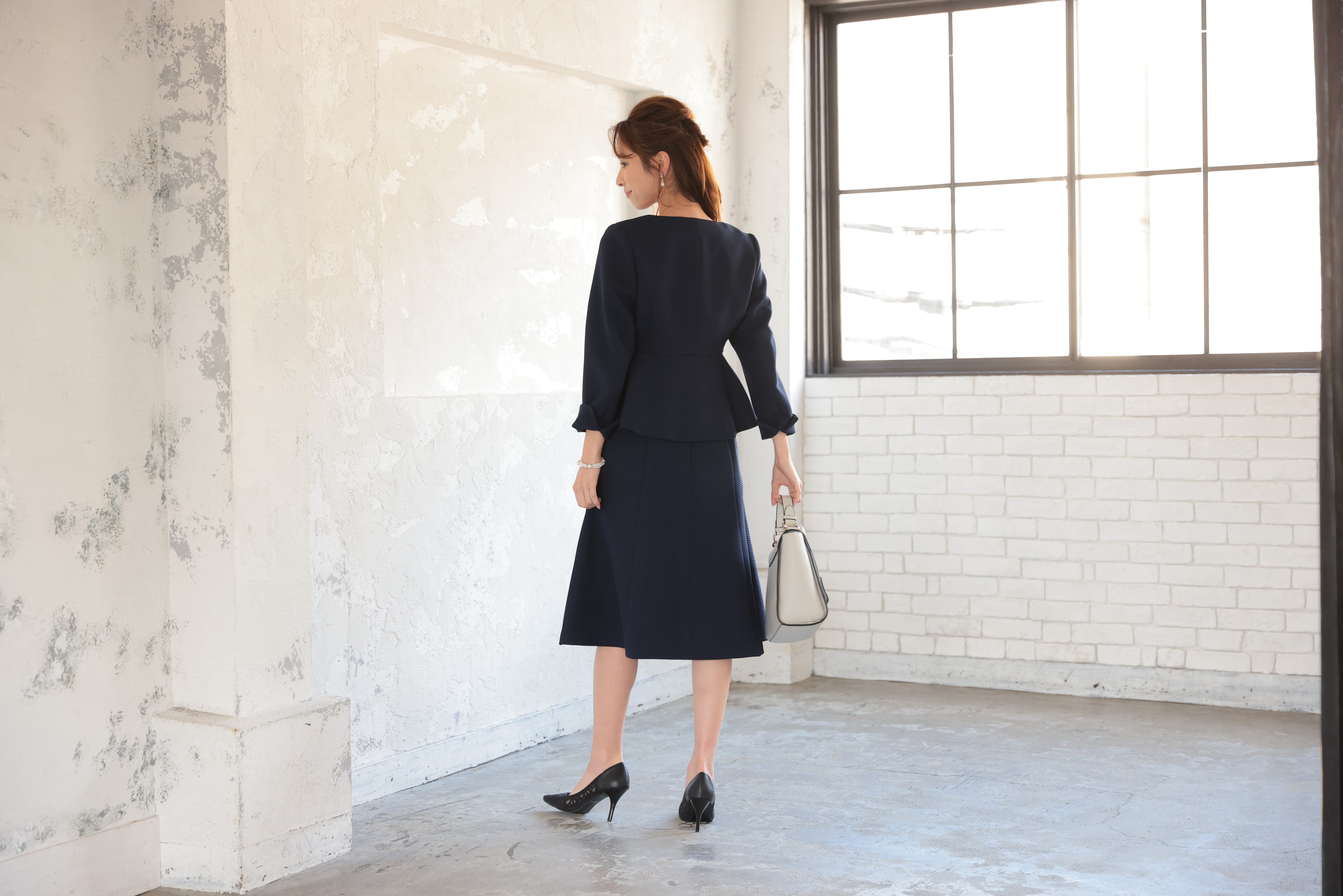 [レンタル] アートマリー ピケツイード調アンサンブルスーツ【2点セット】ネイビーの宅配レンタル - 2