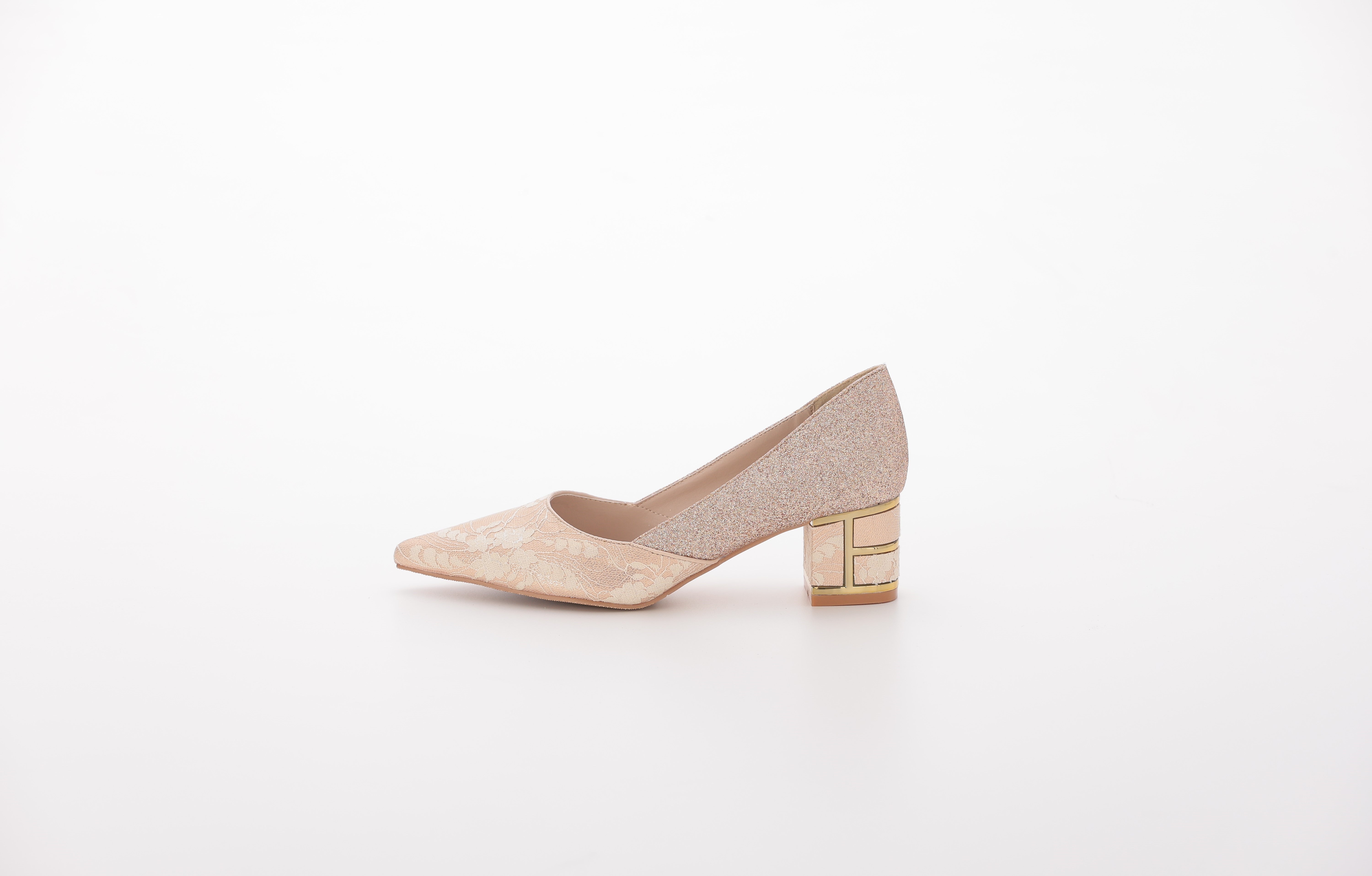[レンタル] アートマリー レースチャンキーヒールパンプス ベージュの宅配レンタル - 2