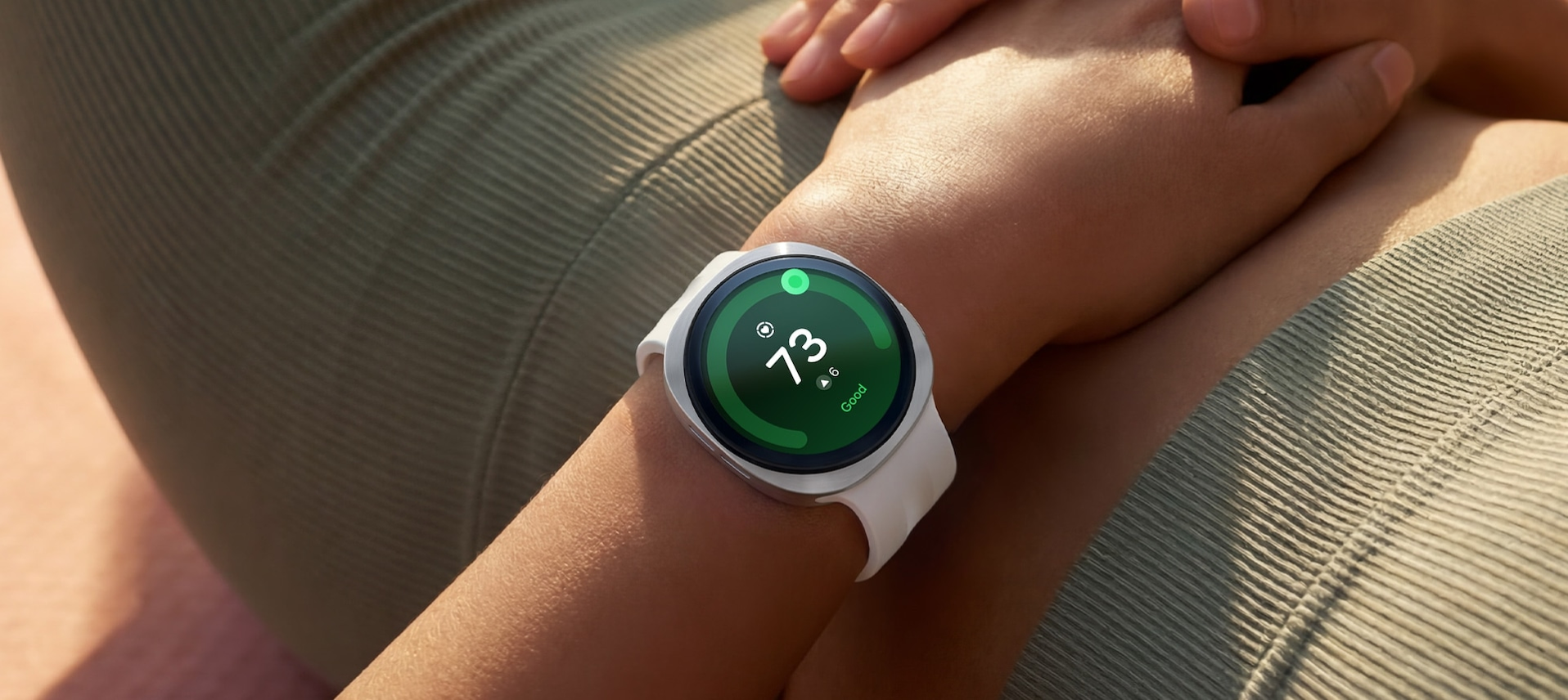 サムスン(Samsung) Galaxy Watch9 (Bluetooth, 40 mm) 装着イメージ バイタル計測 - 13