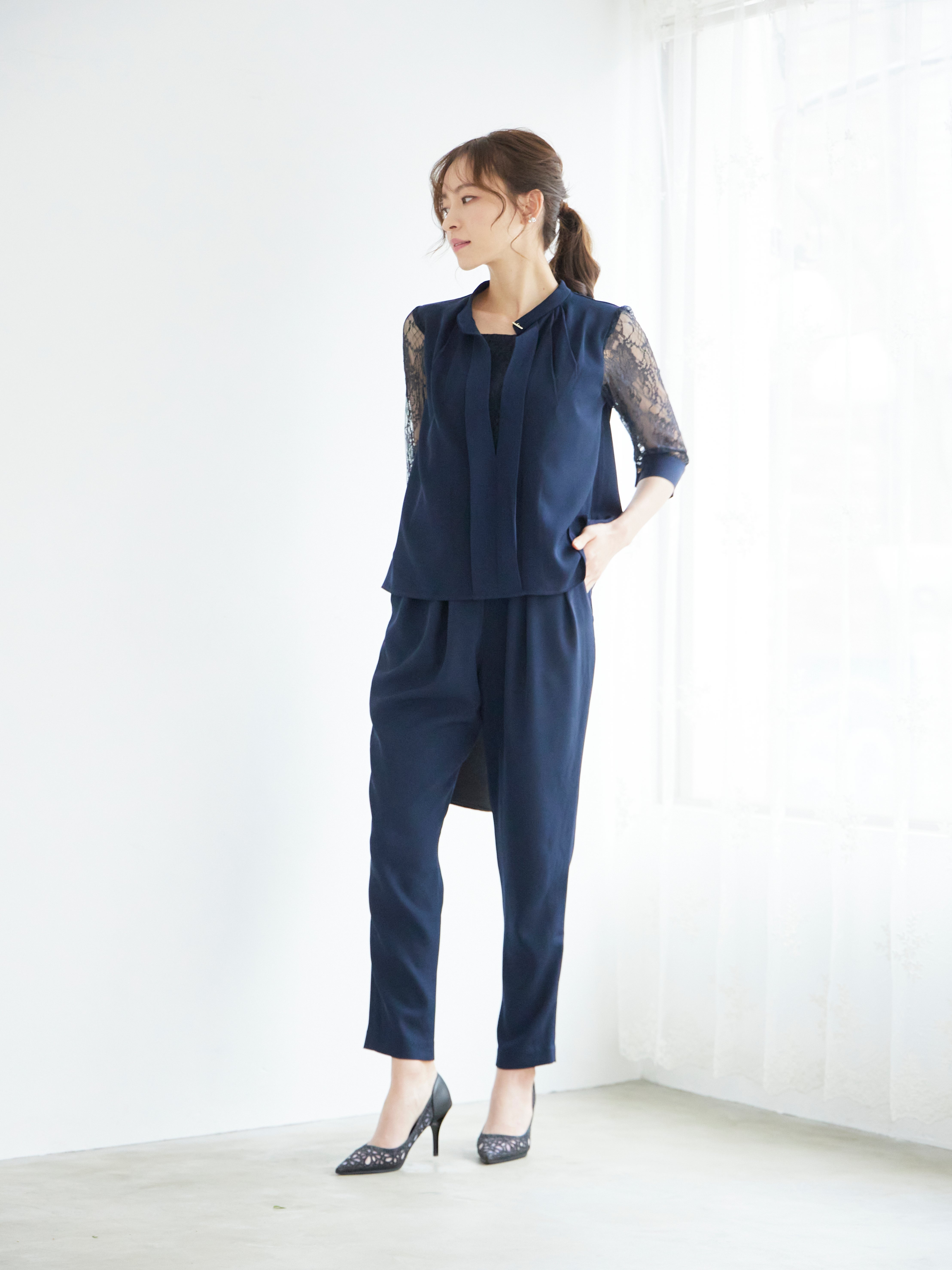 [レンタル] BELINDA DE CAPRIS 前開きブラウス セットアップ テーパードパンツドレス ネイビーの宅配レンタル - 13