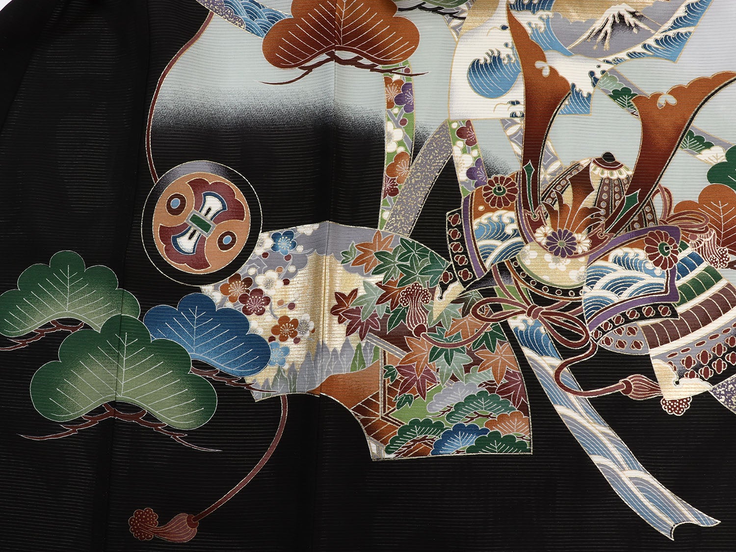 [レンタル] 男の子 お宮参り 産着 絽（夏用） レンタル6点フルセット 正絹 鷹に兜と松づくし 黒色の宅配レンタル - 5