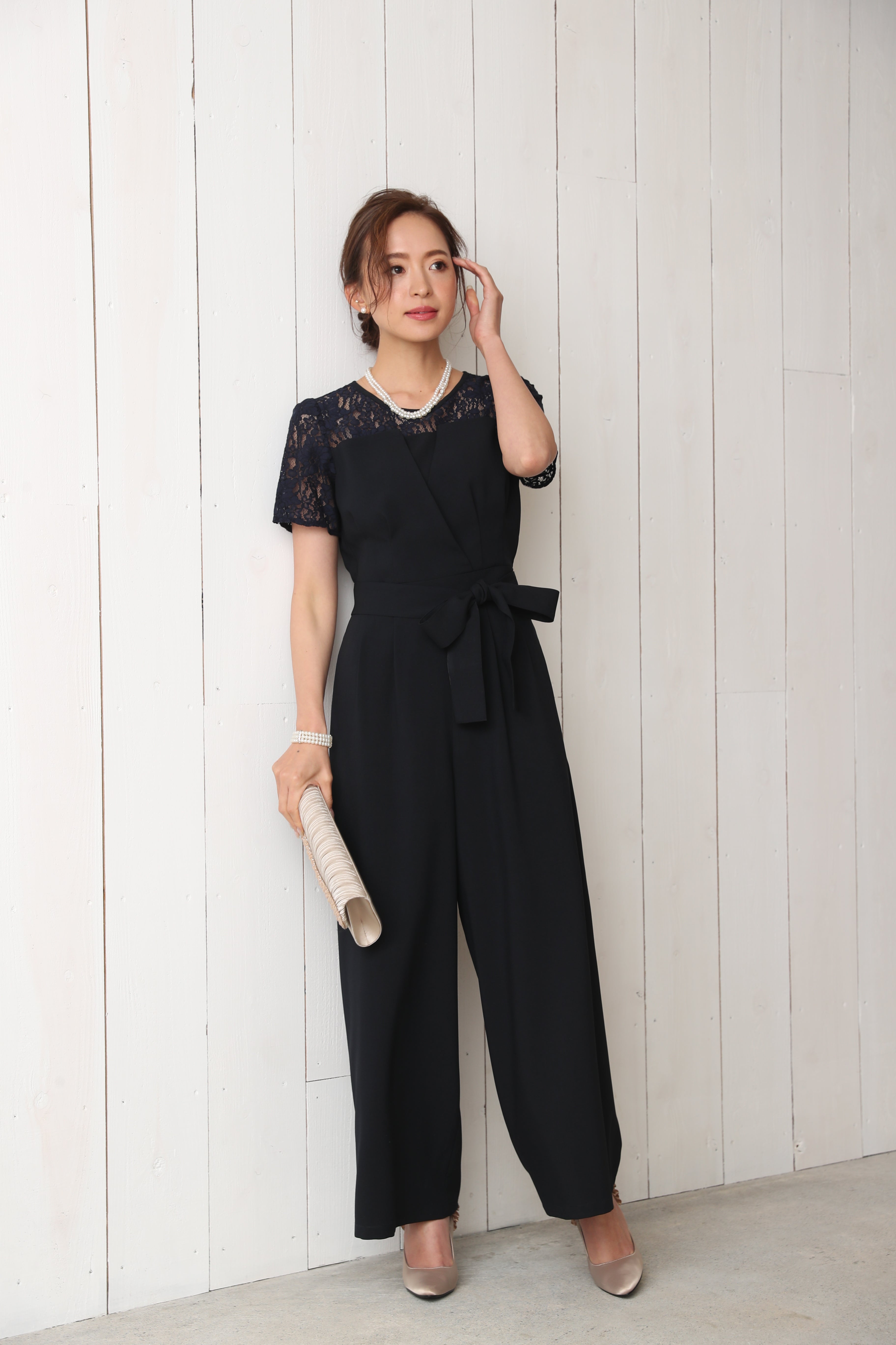 [レンタル] BELINDA DE CAPRIS 袖付きタックテーパード オールインワン パンツドレス ネイビーの宅配レンタル - 4