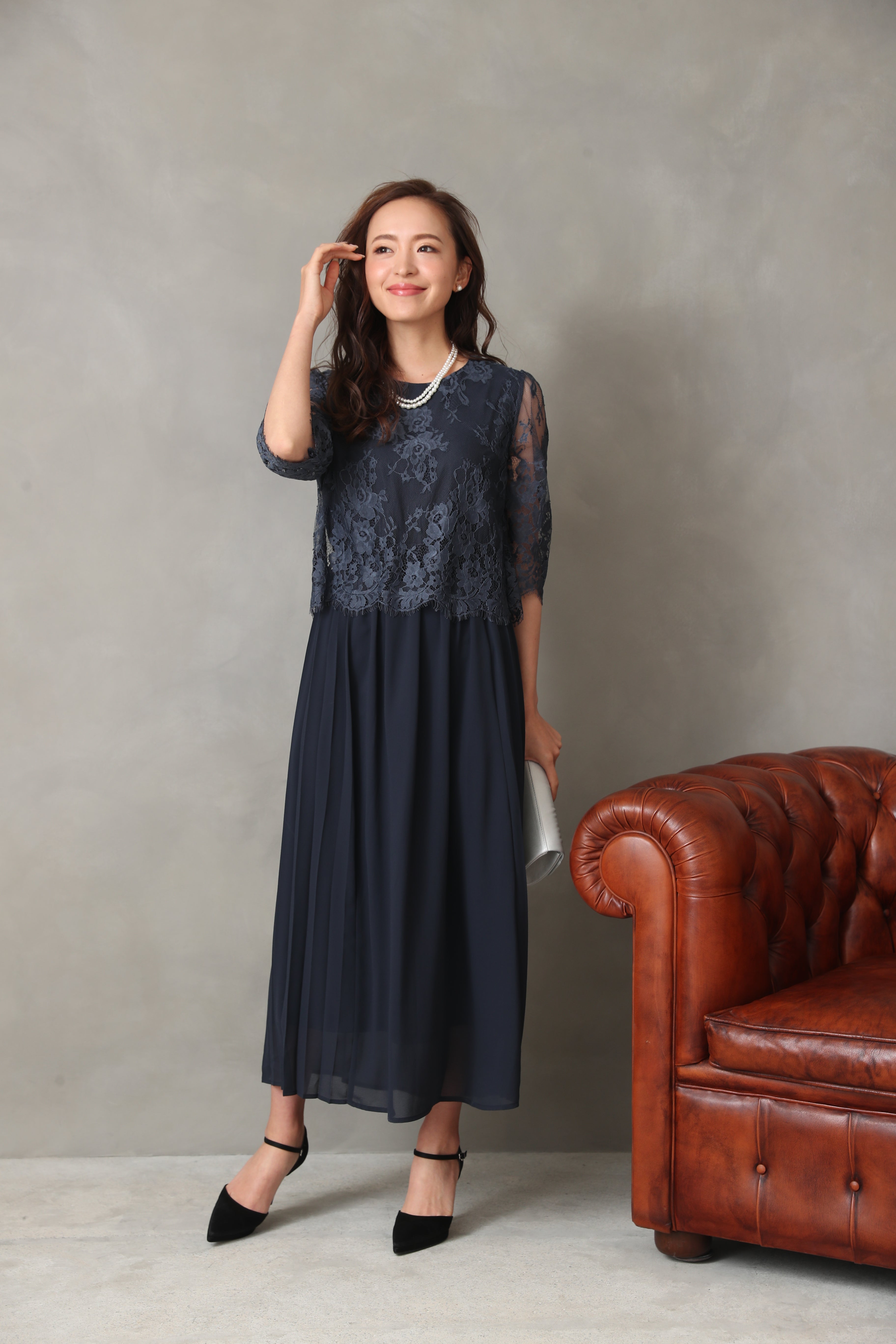 レンタル] BELINDA DE CAPRIS サイドプリーツ レーススリーブ