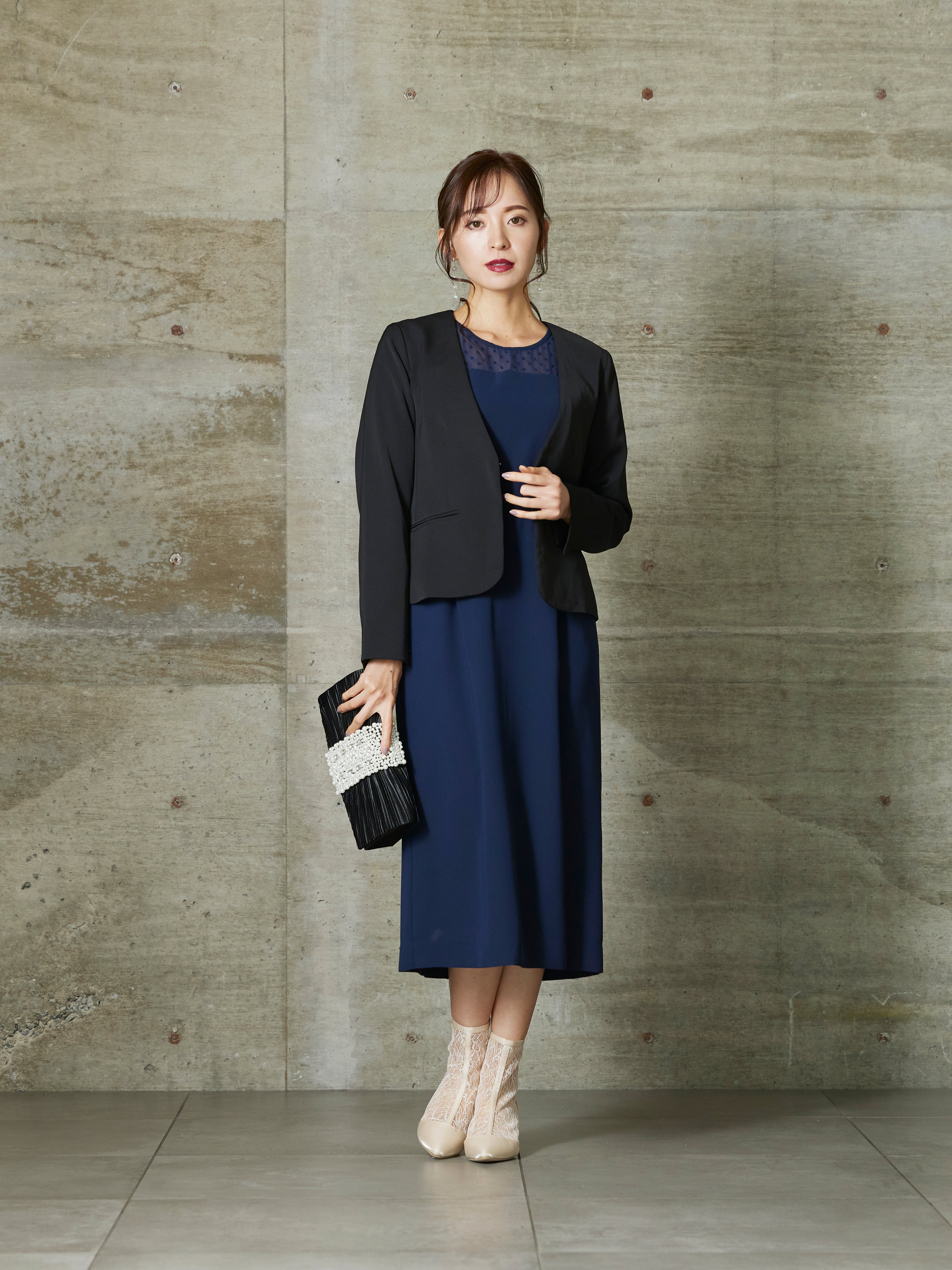 [レンタル] 【ジャケットのみ】BELINDA DE CAPRIS Vネック ボレロジャケット ブラックの宅配レンタル - 1