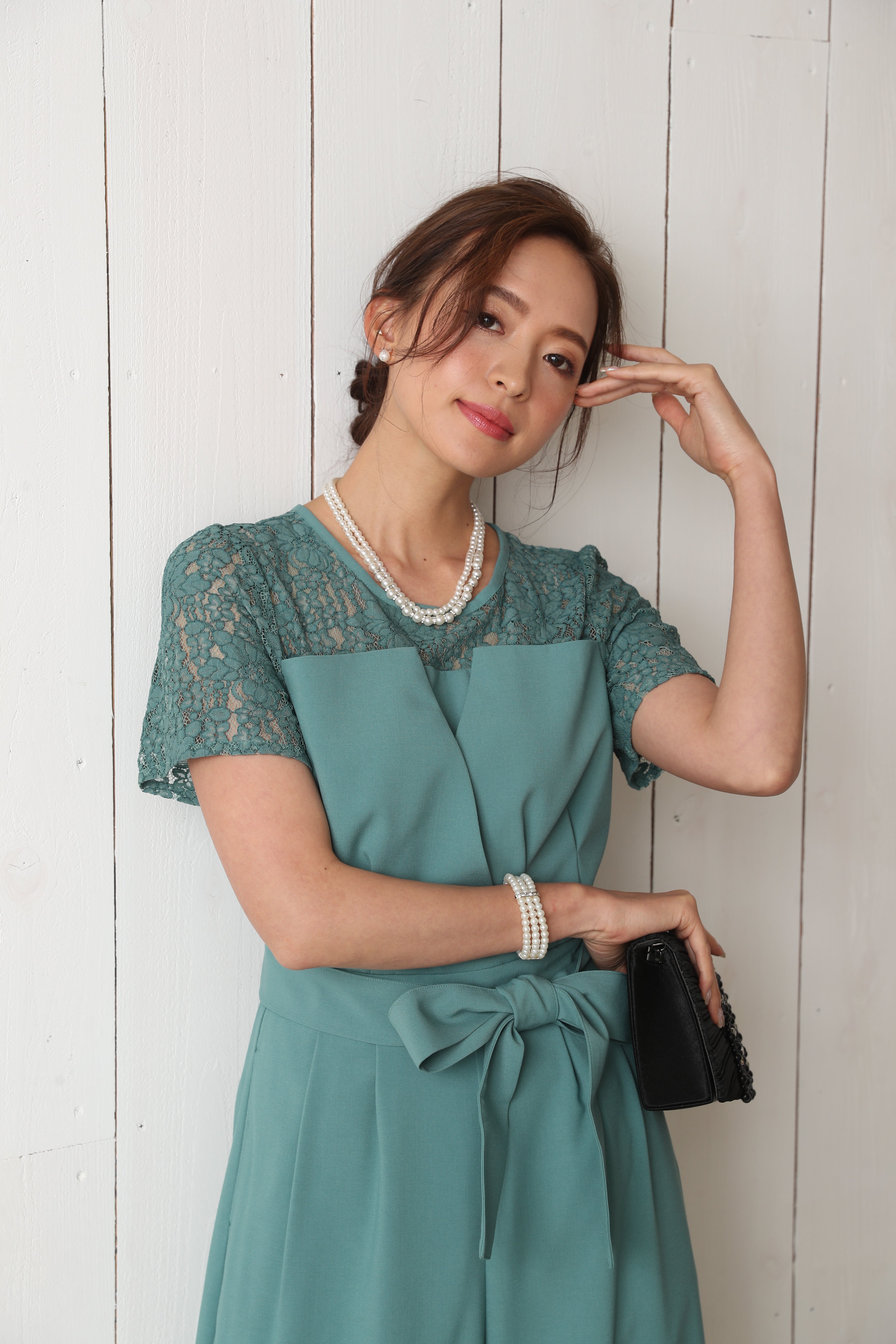 [レンタル] BELINDA DE CAPRIS 袖付きタックテーパード オールインワン パンツドレス ミントの宅配レンタル - 42