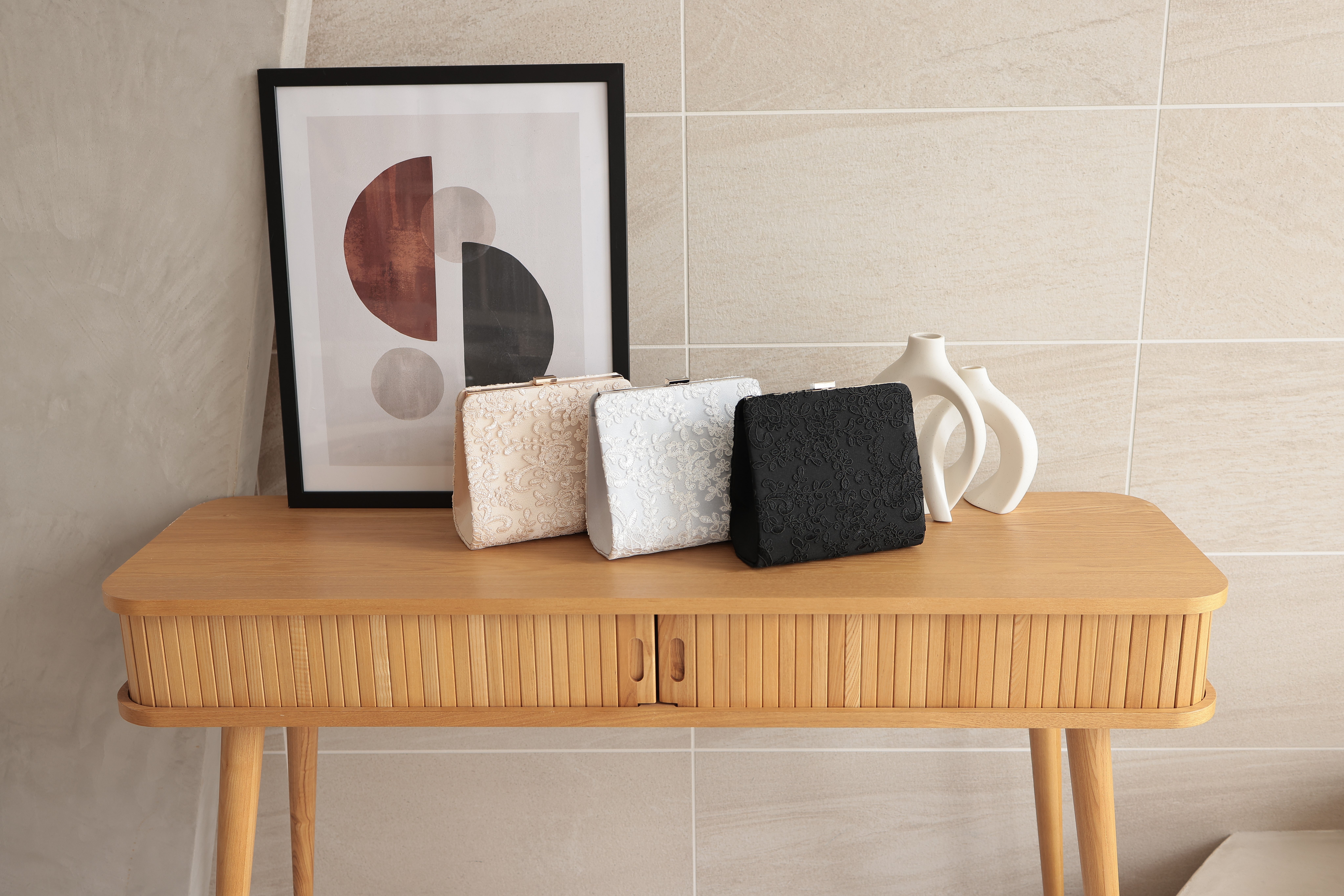 [レンタル] アートマリー 刺繍スクエアパーティーバッグ シルバーの宅配レンタル - 7