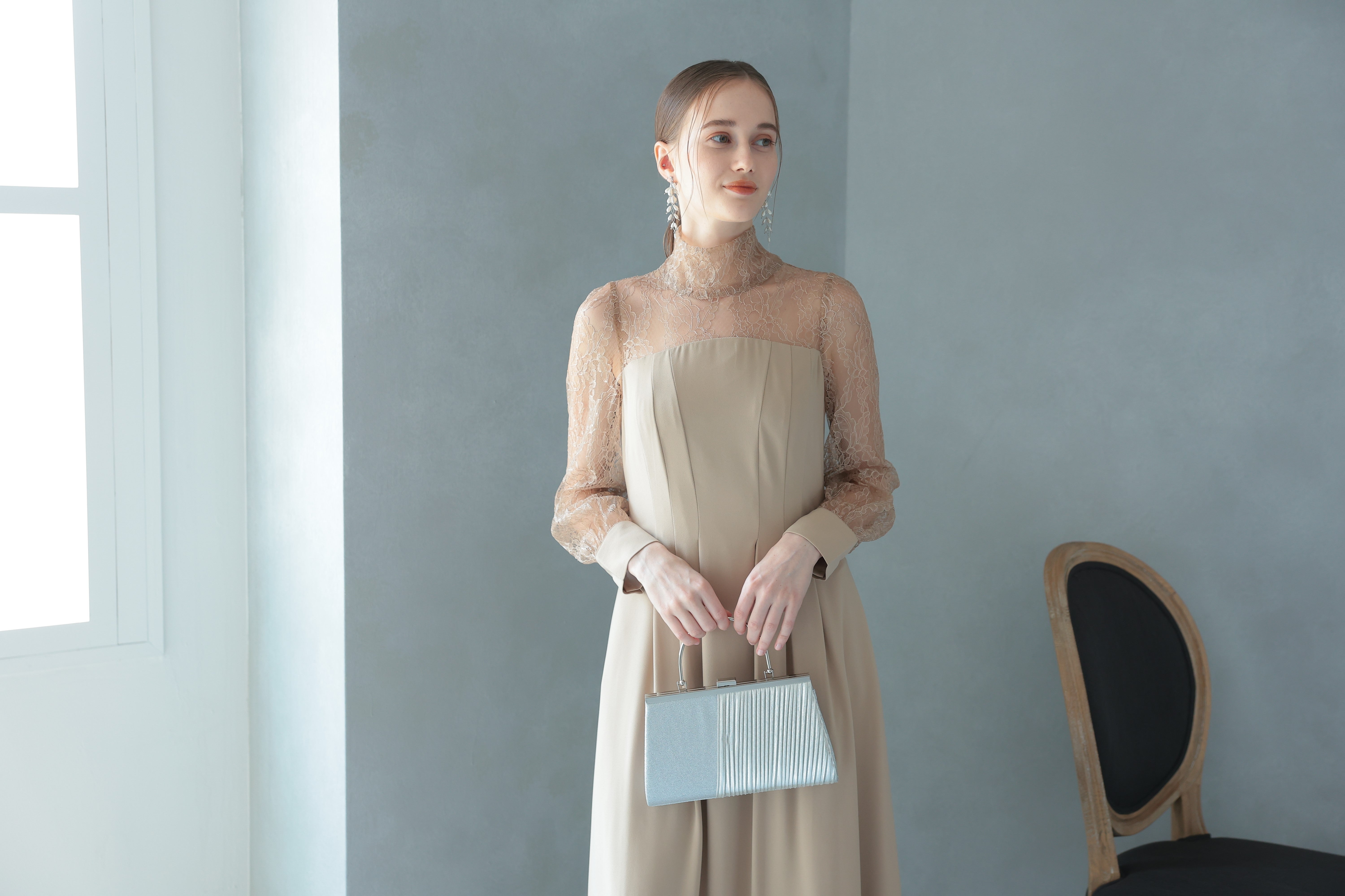 [レンタル] アートマリー グリッター プリーツ デザインパーティーバッグ シルバーの宅配レンタル - 8