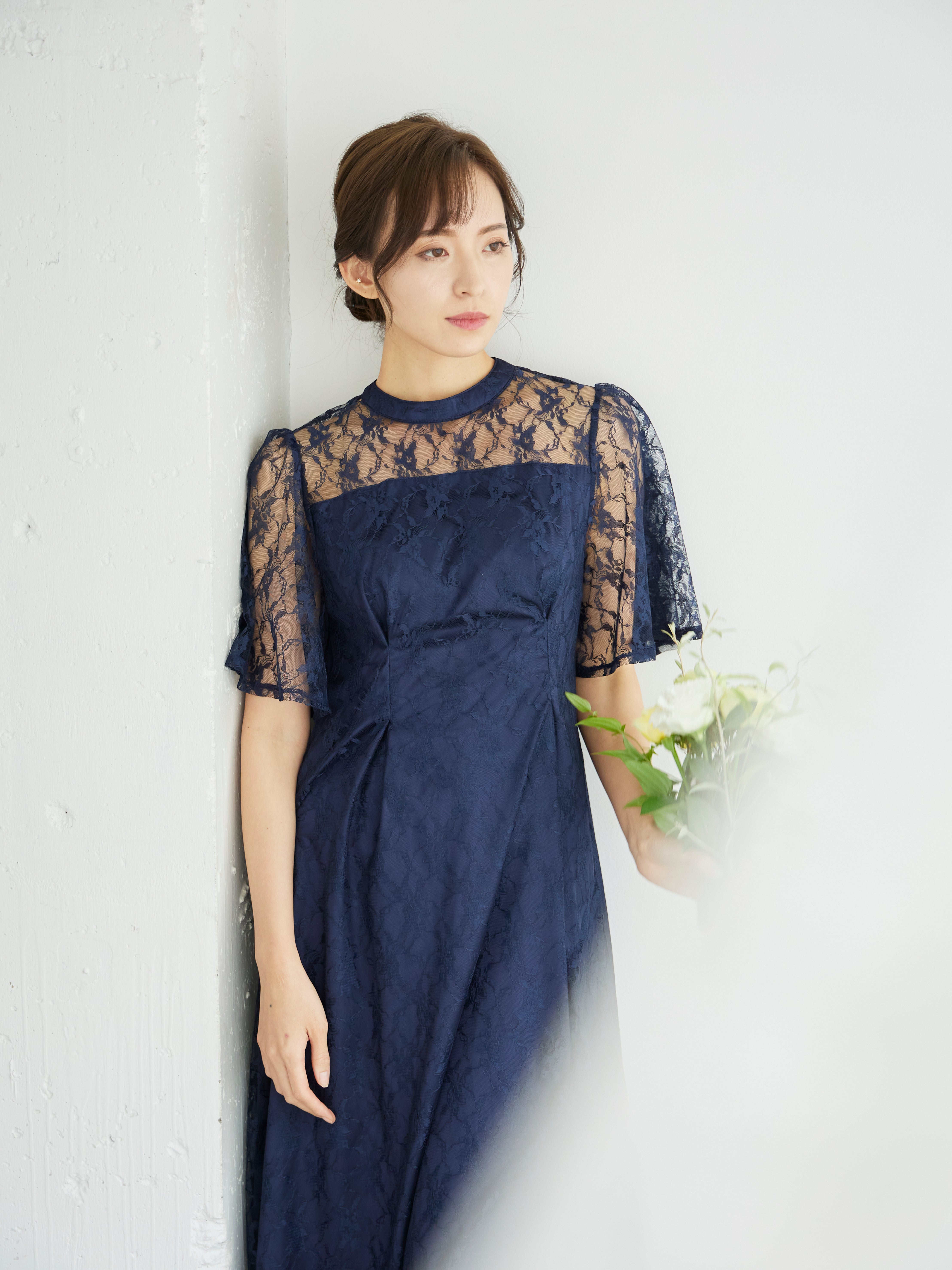 [レンタル] BELINDA DE CAPRIS 総レースフレア袖 ハイネック ワンピースドレス ネイビーの宅配レンタル - 18