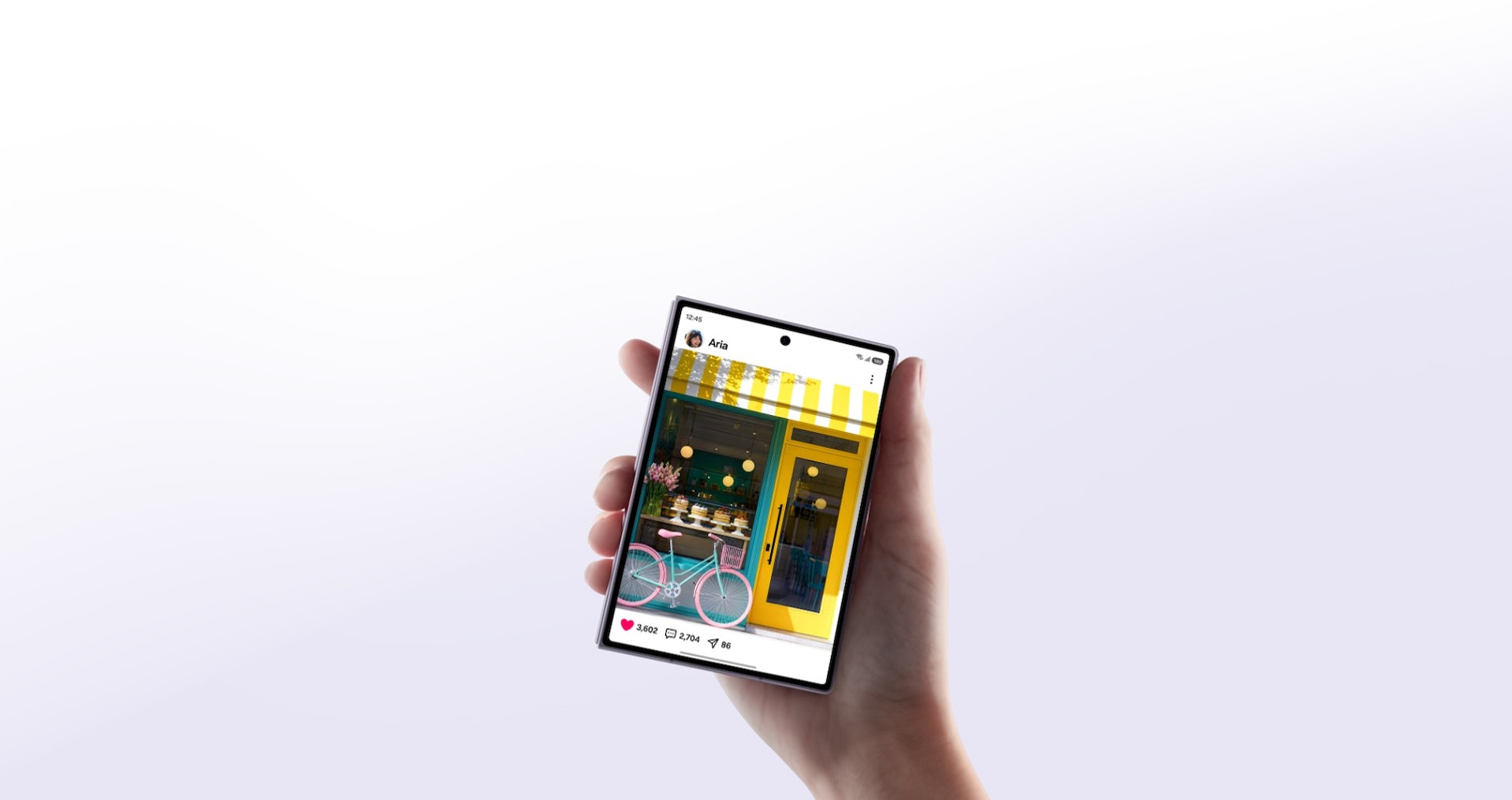 サムスン(Samsung) Galaxy Z Fold8 256GB スマートフォン 折りたたんだ状態で操作する利用イメージ - 18