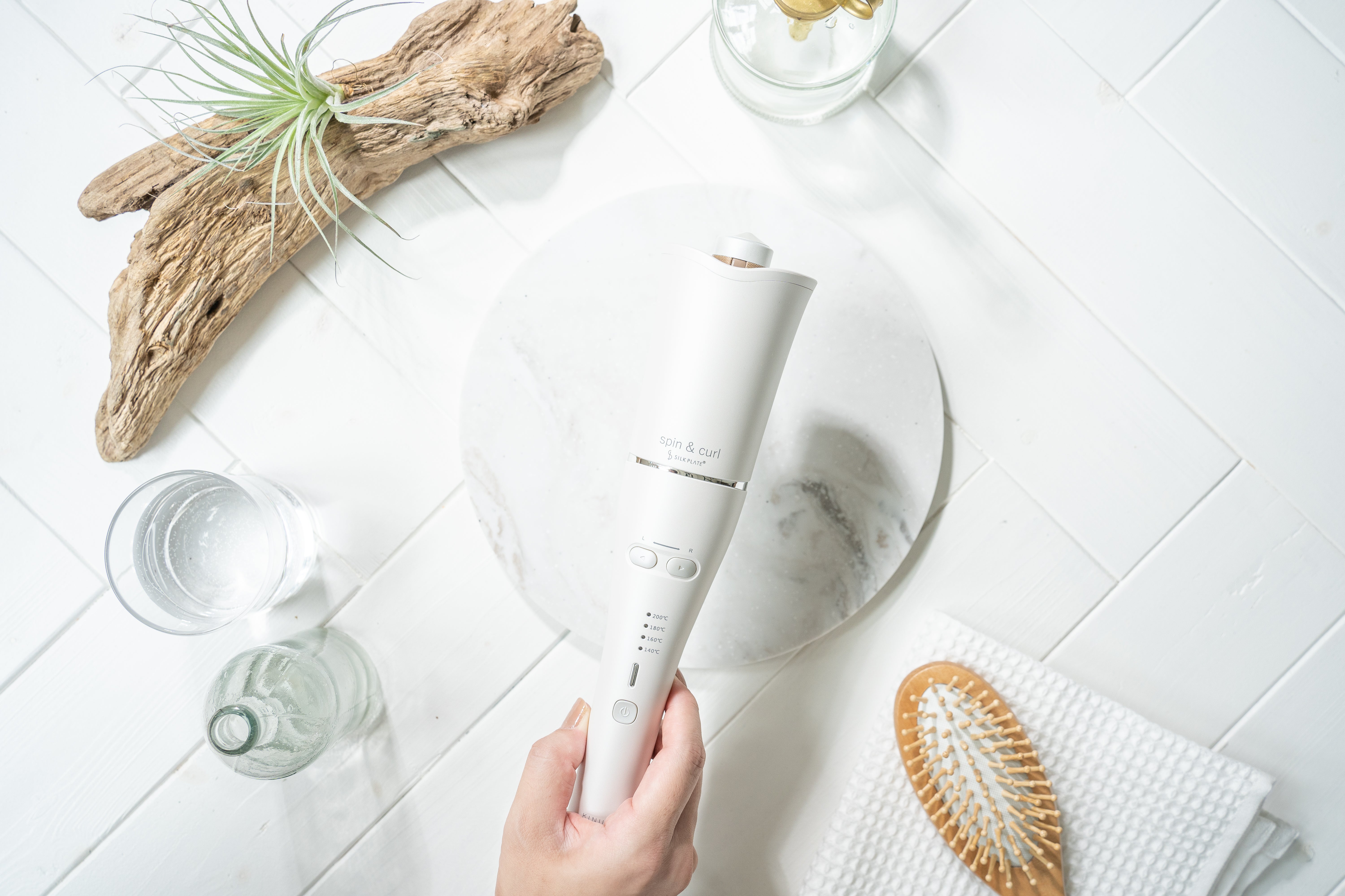 レンタル] 絹女 KINUJO 自動巻きカールアイロン spin＆curl SILK PLATE