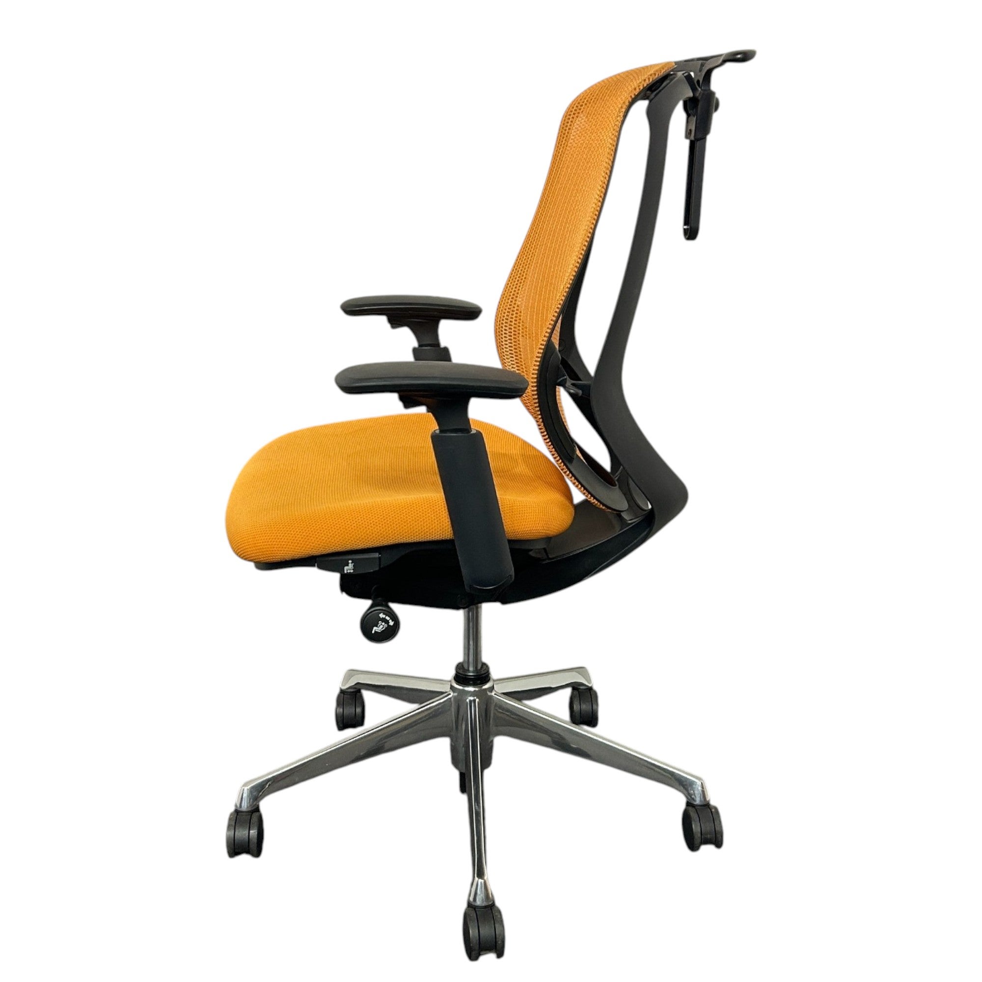 [レンタル] オカムラ オフィスチェア シルフィー ハイバック 可動肘 ハンガー オレンジ ブラック ポリッシュ C686BR-FMR8 - 3