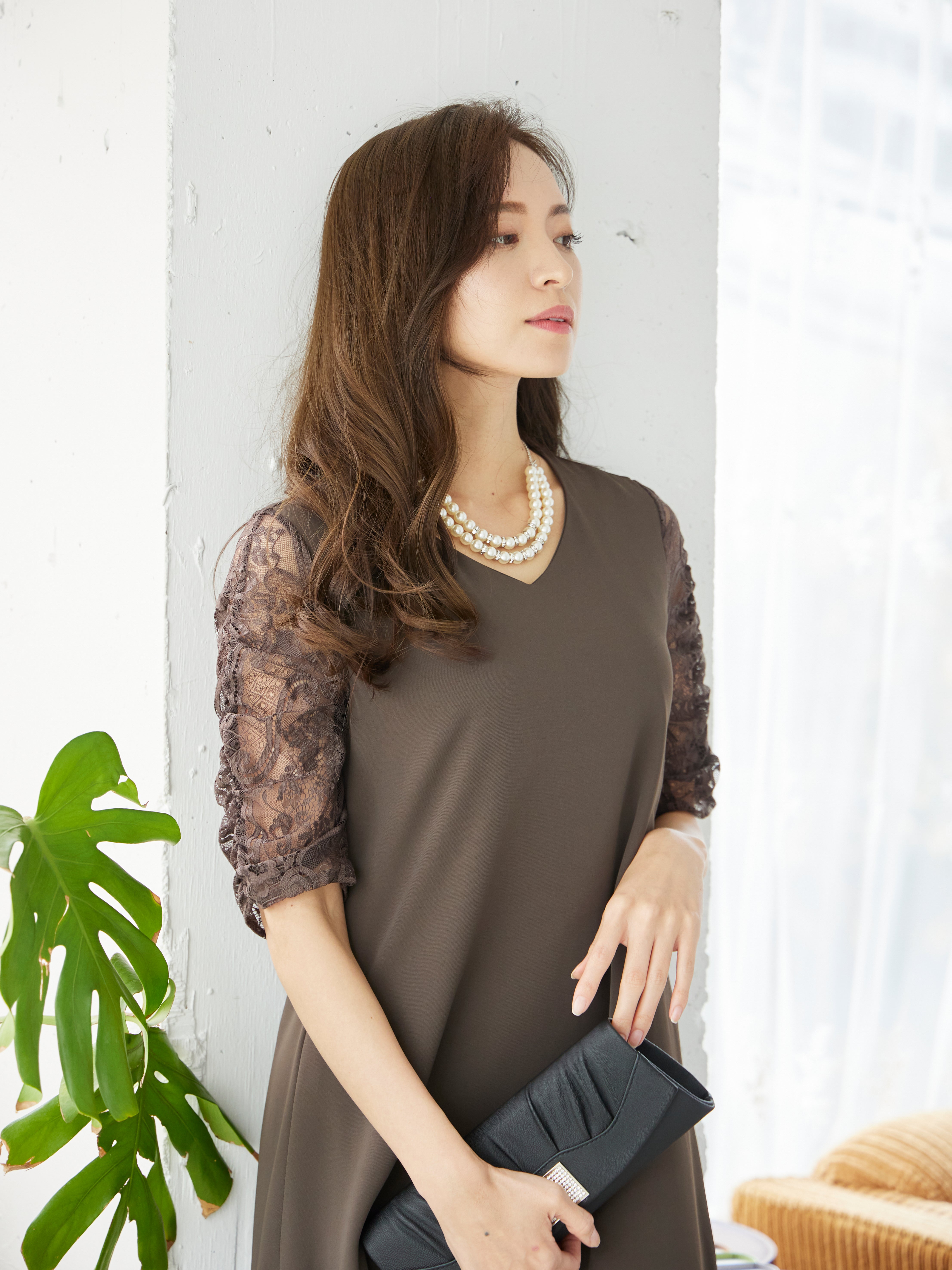 [レンタル] BELINDA DE CAPRIS Vネックギャザースリープ ワンピースドレス ブラウンの宅配レンタル - 11