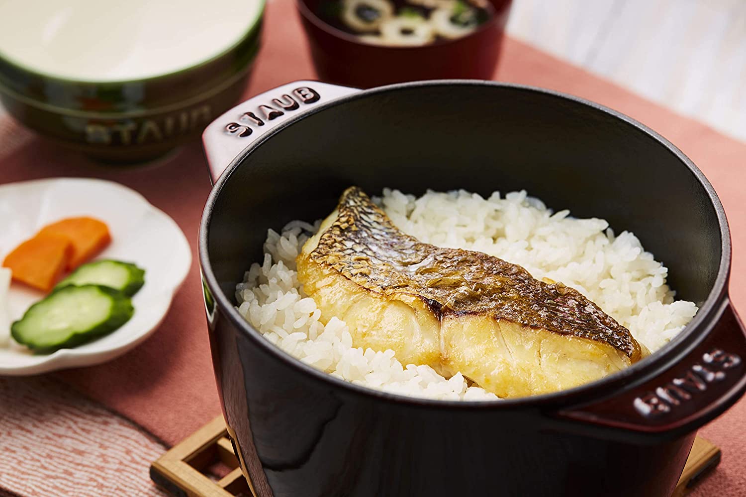 レンタル] STAUB ストウブ ラ ココット de GOHAN ブラック M