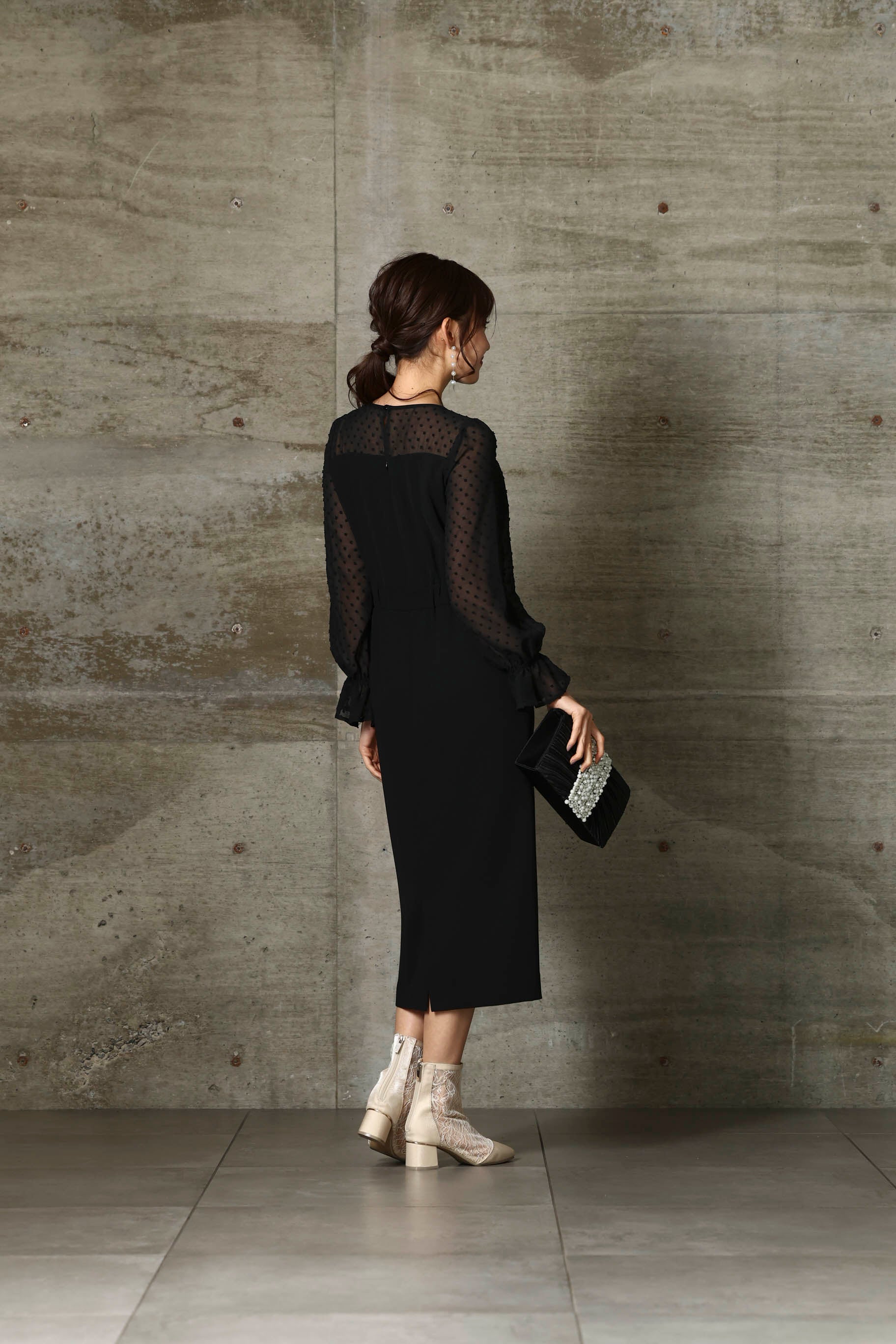 [レンタル] BELINDA DE CAPRIS フロッキー ドットチュール ワンピースドレス ブラックの宅配レンタル - 3