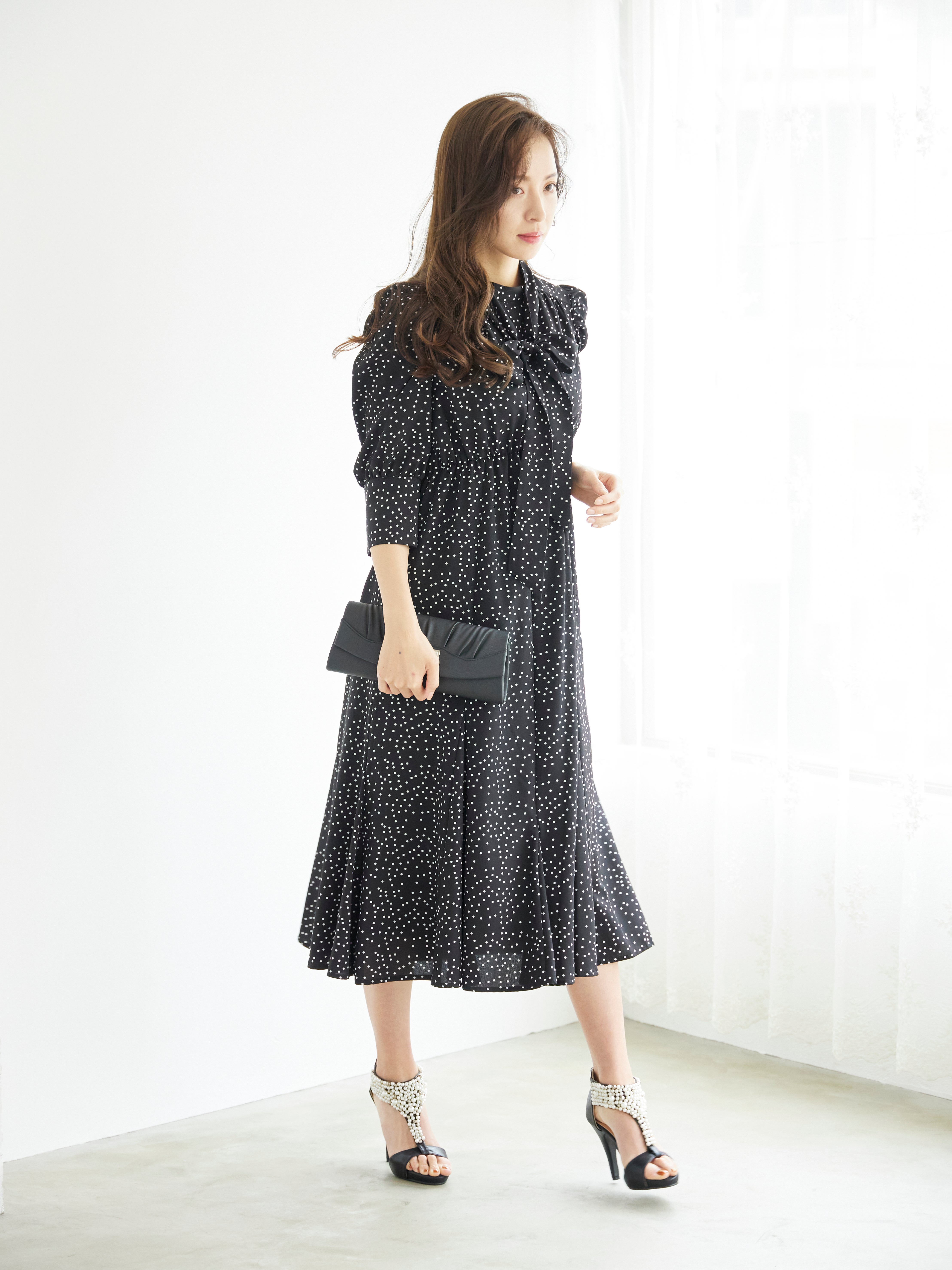 BELINDA DE CAPRIS ギャザースリーブ ドットワンピースドレス ブラック