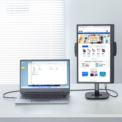 サンワサプライ DP-06 タッチパネル搭載モバイルモニター ノートPCと縦置き利用イメージ - 8