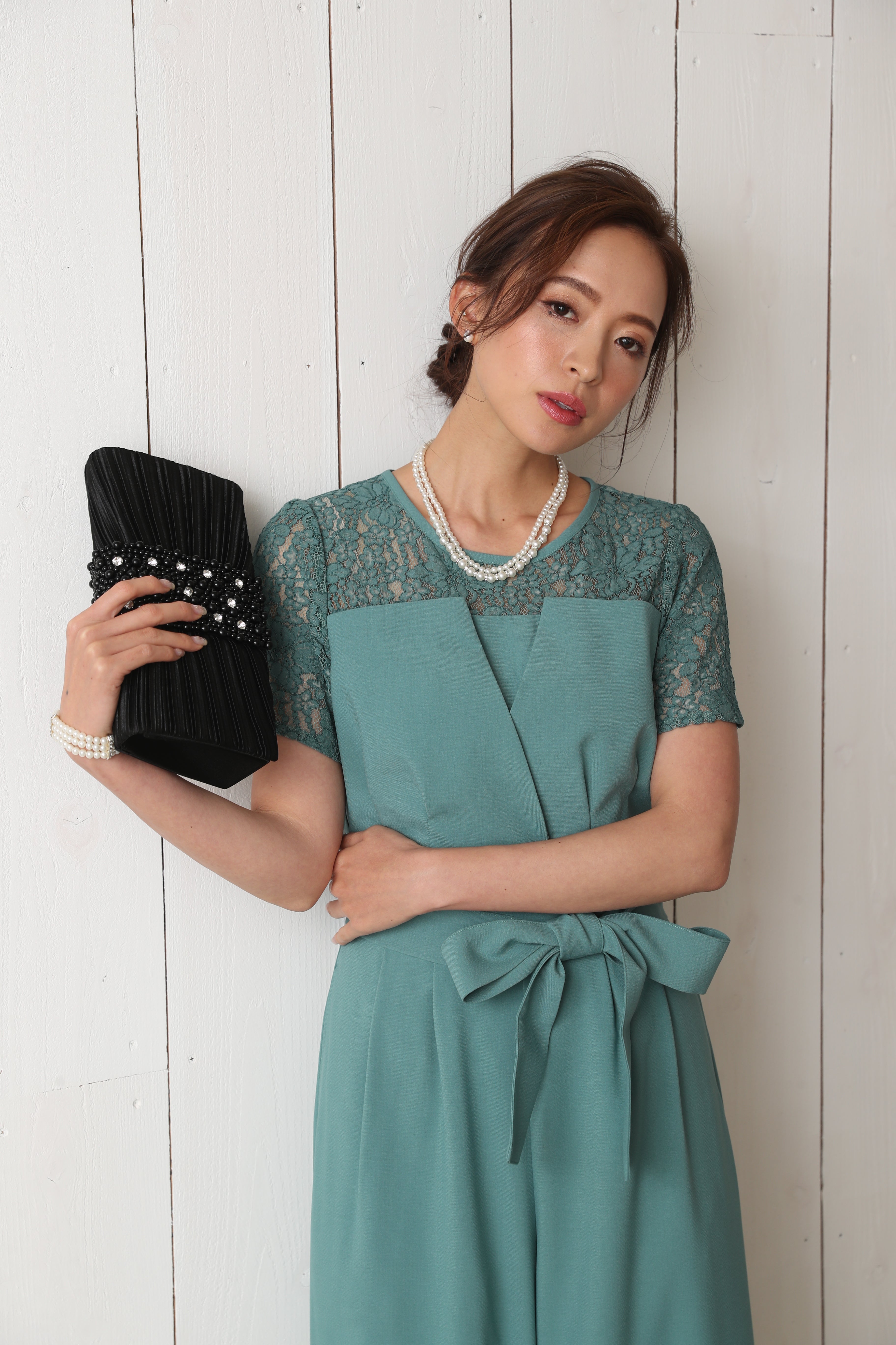 [レンタル] BELINDA DE CAPRIS 袖付きタックテーパード オールインワン パンツドレス ミントの宅配レンタル - 24