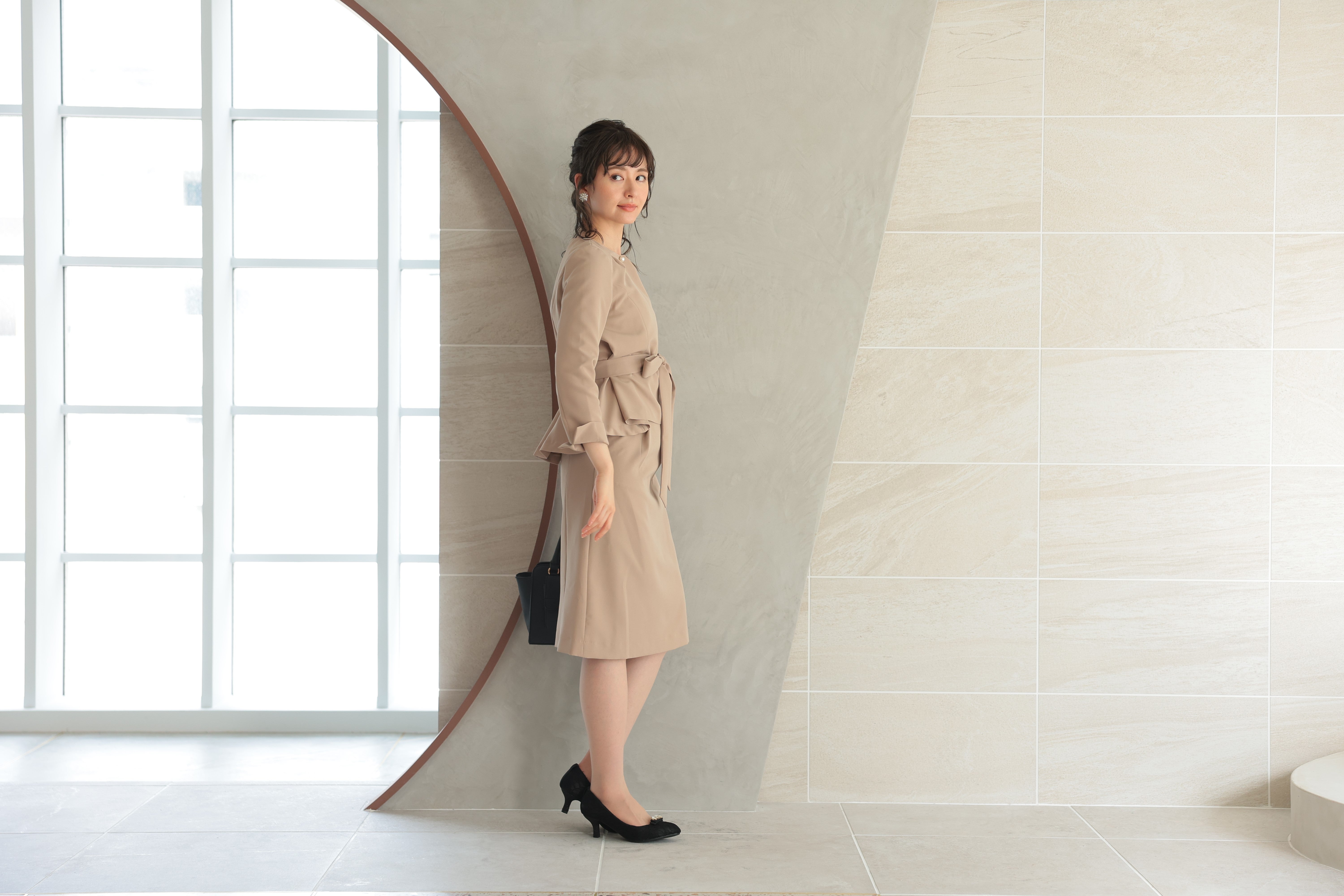 [レンタル] アートマリー スーツセットアップ【2点セット】ベージュの宅配レンタル - 3