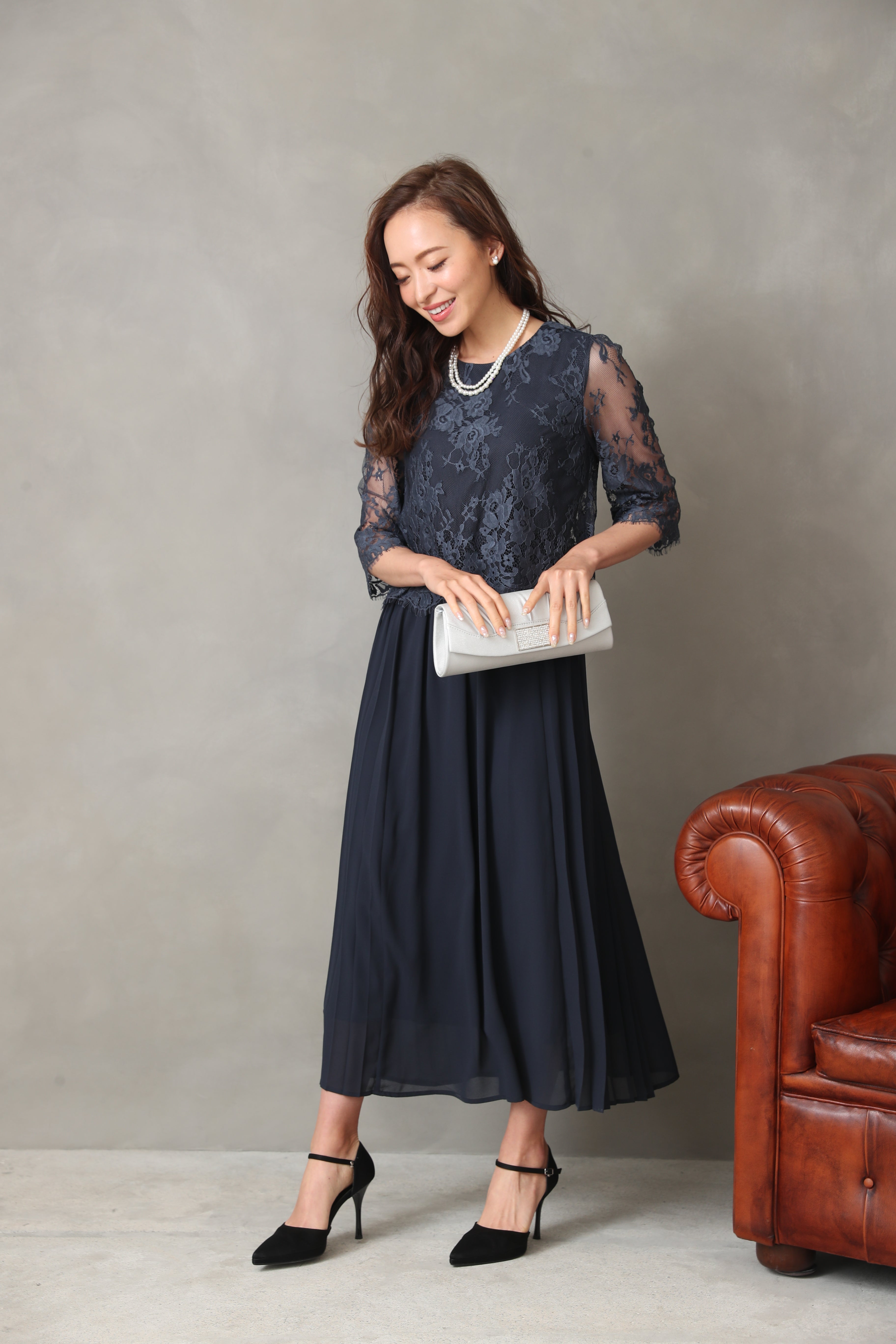 [レンタル] BELINDA DE CAPRIS サイドプリーツ レーススリーブ ワンピースドレス ネイビーの宅配レンタル - 3