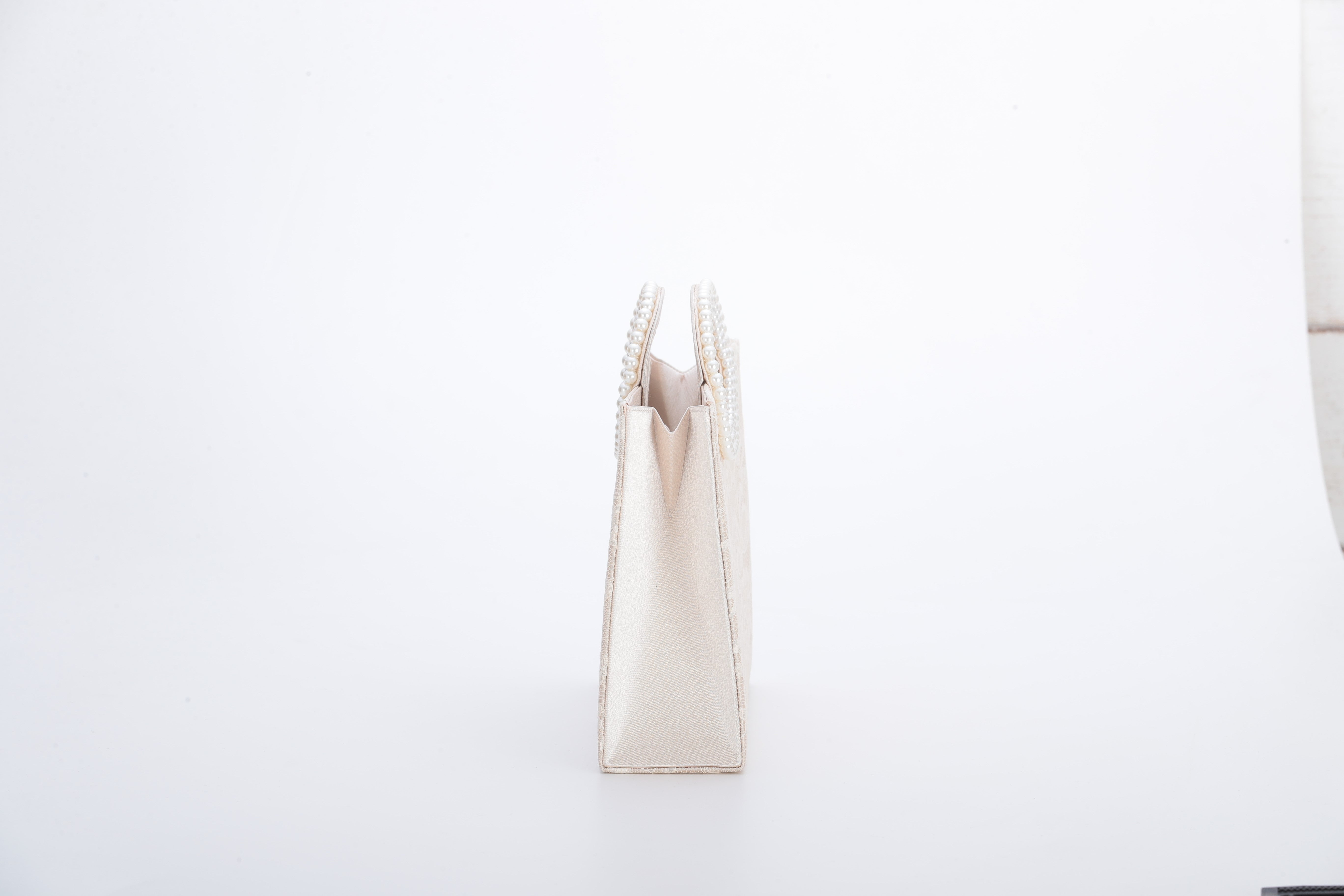 [レンタル] アートマリー Ava バッグ ベージュの宅配レンタル - 2