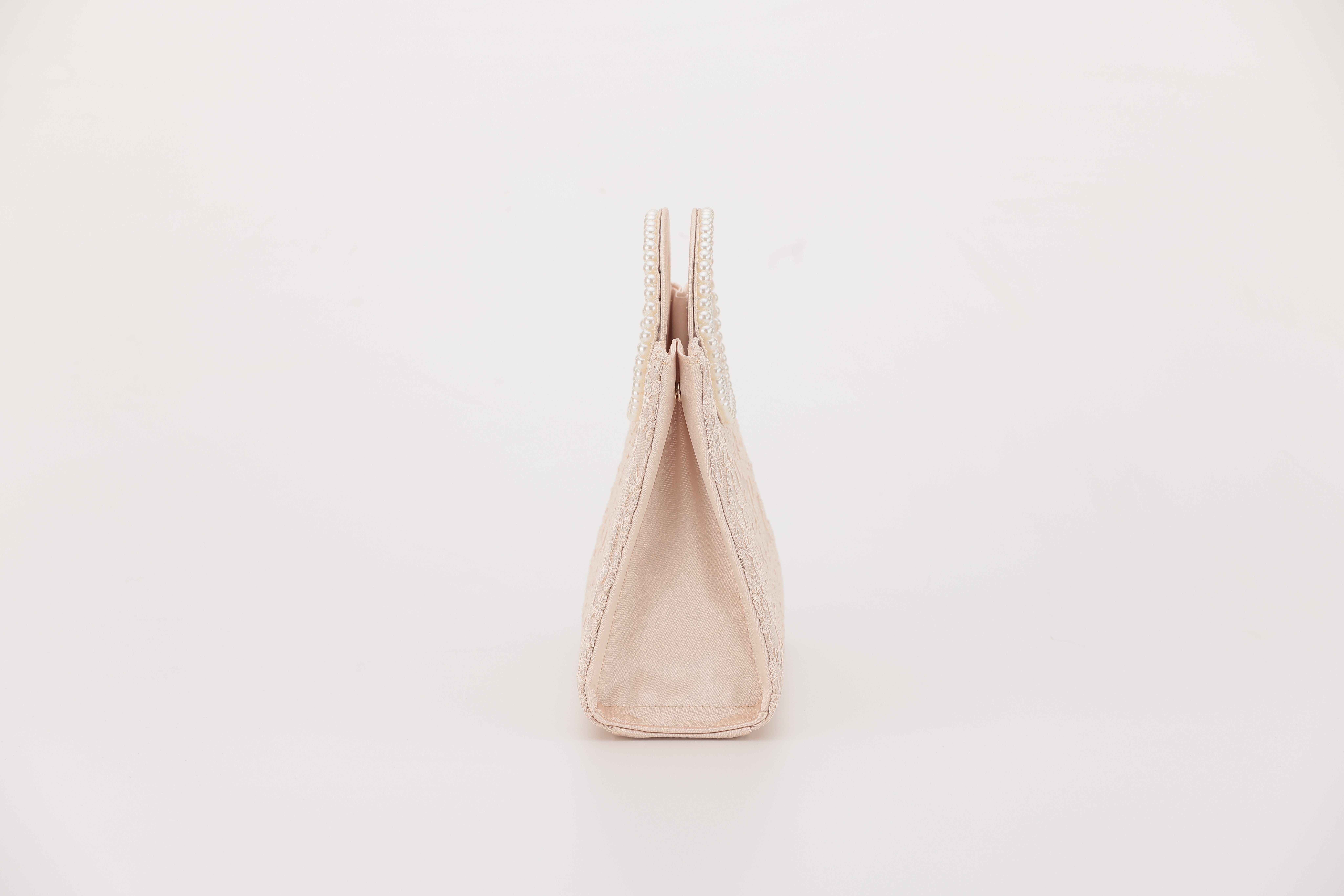 [レンタル] アートマリー ハンドパール刺繍パーティーバッグ ベージュの宅配レンタル - 3