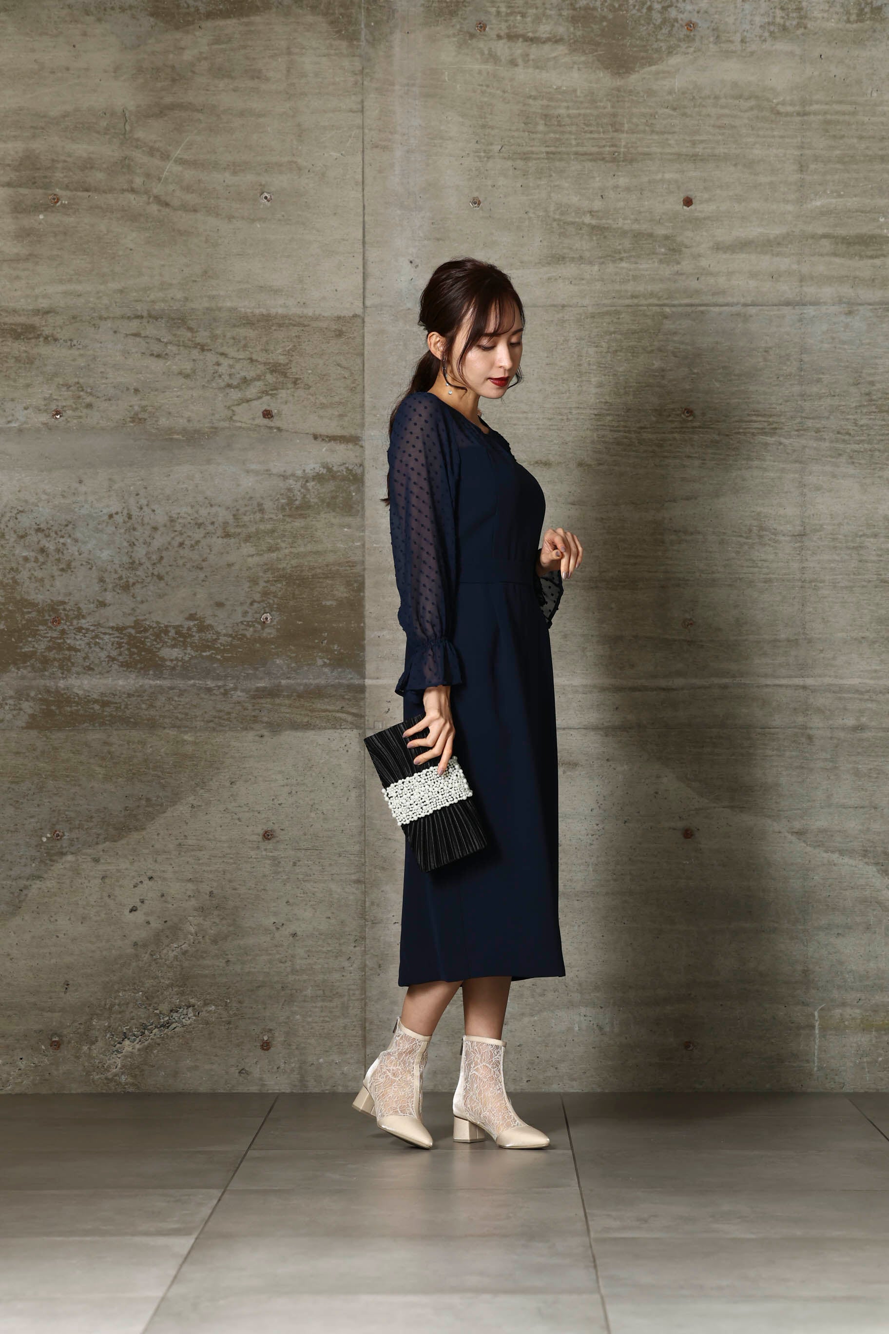 [レンタル] BELINDA DE CAPRIS フロッキー ドットチュール ワンピースドレス ネイビーの宅配レンタル - 4