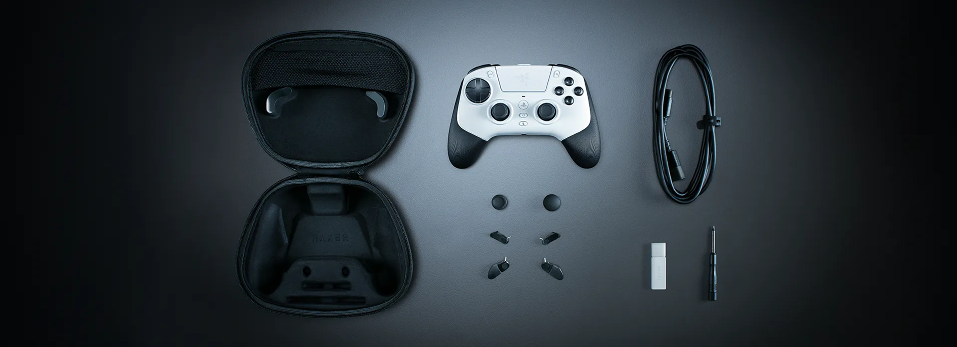 Razer レイザー Raiju V3 Pro PS5&PC用ワイヤレスコントローラー 付属品一覧 ケース・ケーブル・替えキャップ ホワイト - 3