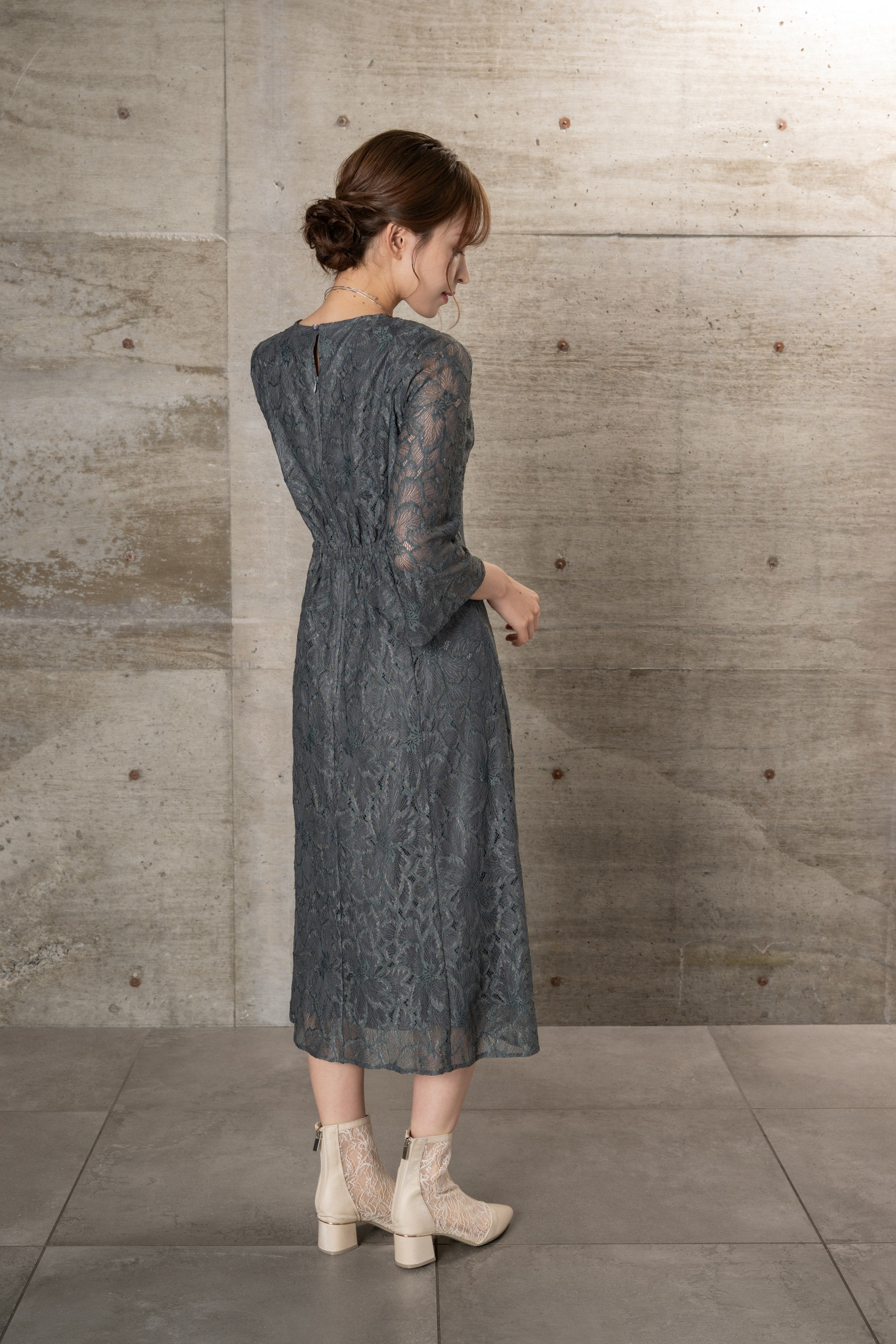 [レンタル] BELINDA DE CAPRIS レースベルスリーブワンピース ワンピースドレスの宅配レンタル - 11