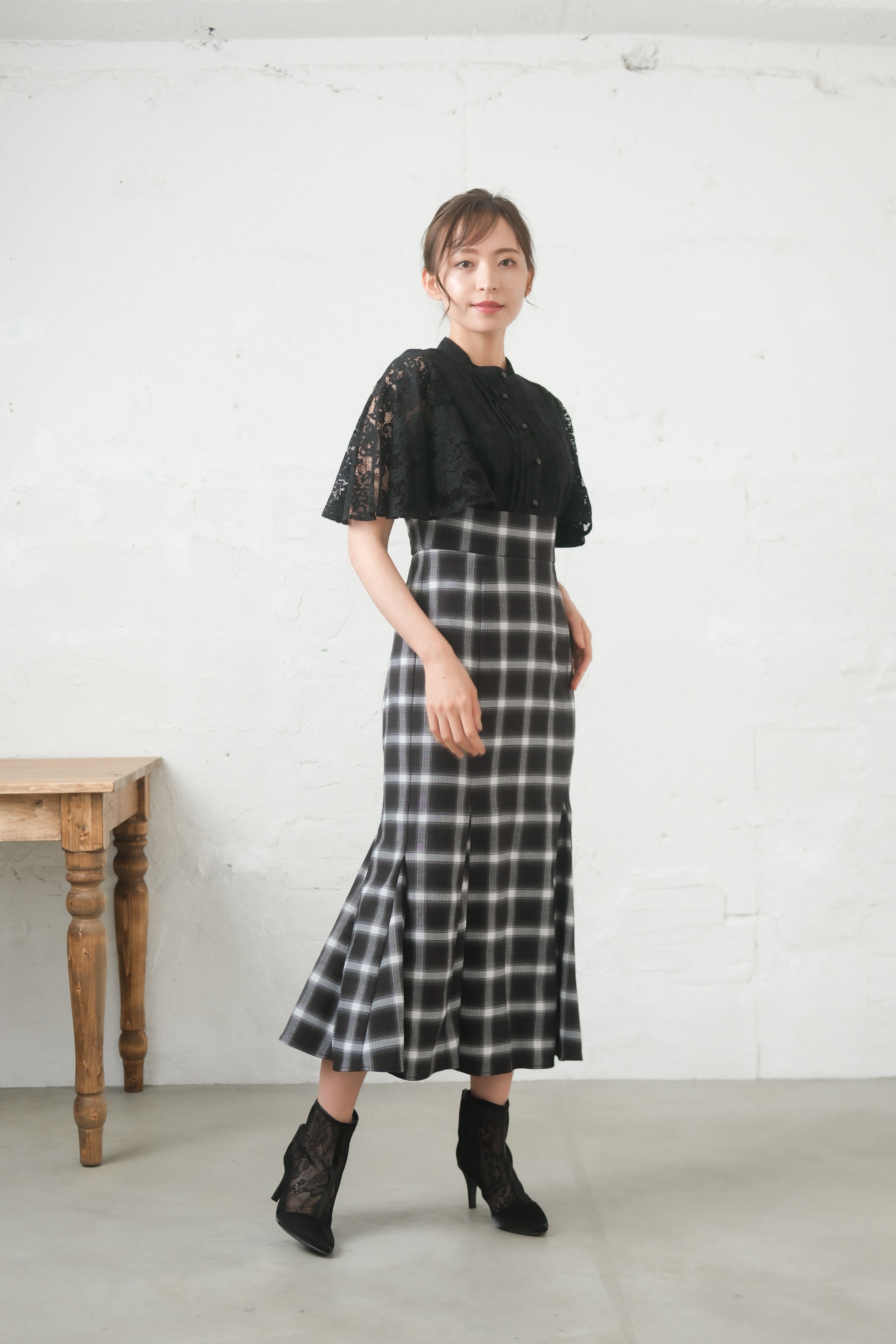 [レンタル] BELINDA DE CAPRIS レース切り替えマーメイド ワンピースドレス ブラックの宅配レンタル - 4