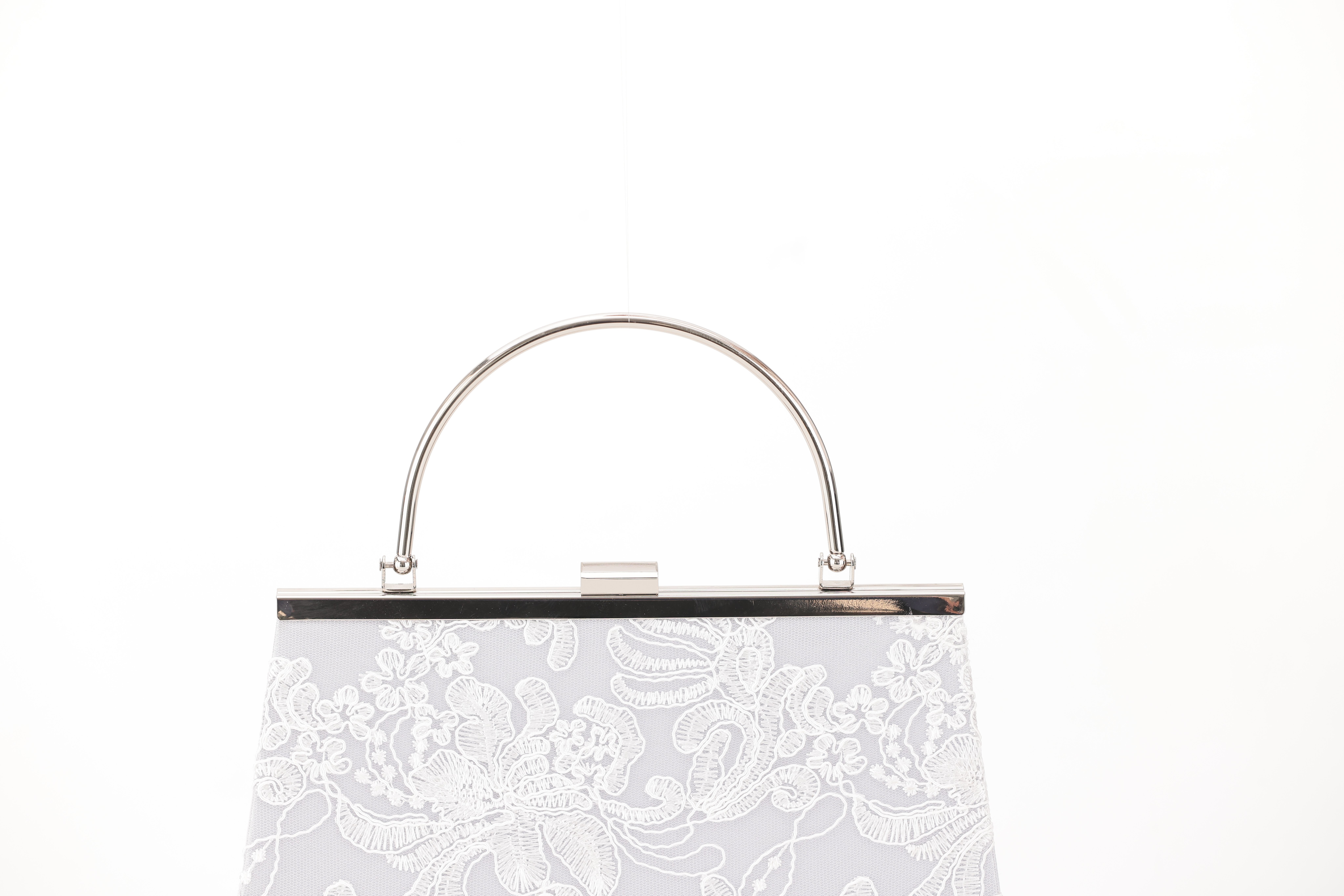 [レンタル] アートマリー 刺繍デザインパーティーバッグ シルバーの宅配レンタル - 4