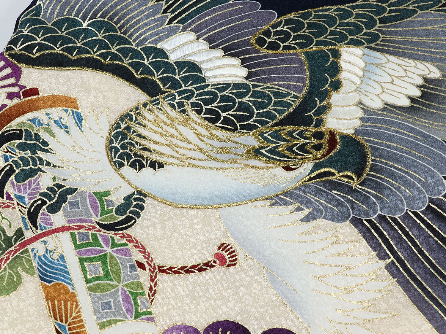 [レンタル] 男の子 お宮参り 産着 レンタル6点フルセット 正絹 鷹兜に巻物と鯉のぼり 紺色の宅配レンタル - 4