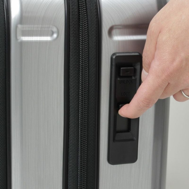 [レンタル] [1-3泊向けサイズ]BERMAS INTER CITY No.60524 22L ハードスーツケース ブラックヘアラインの宅配レンタル - 5