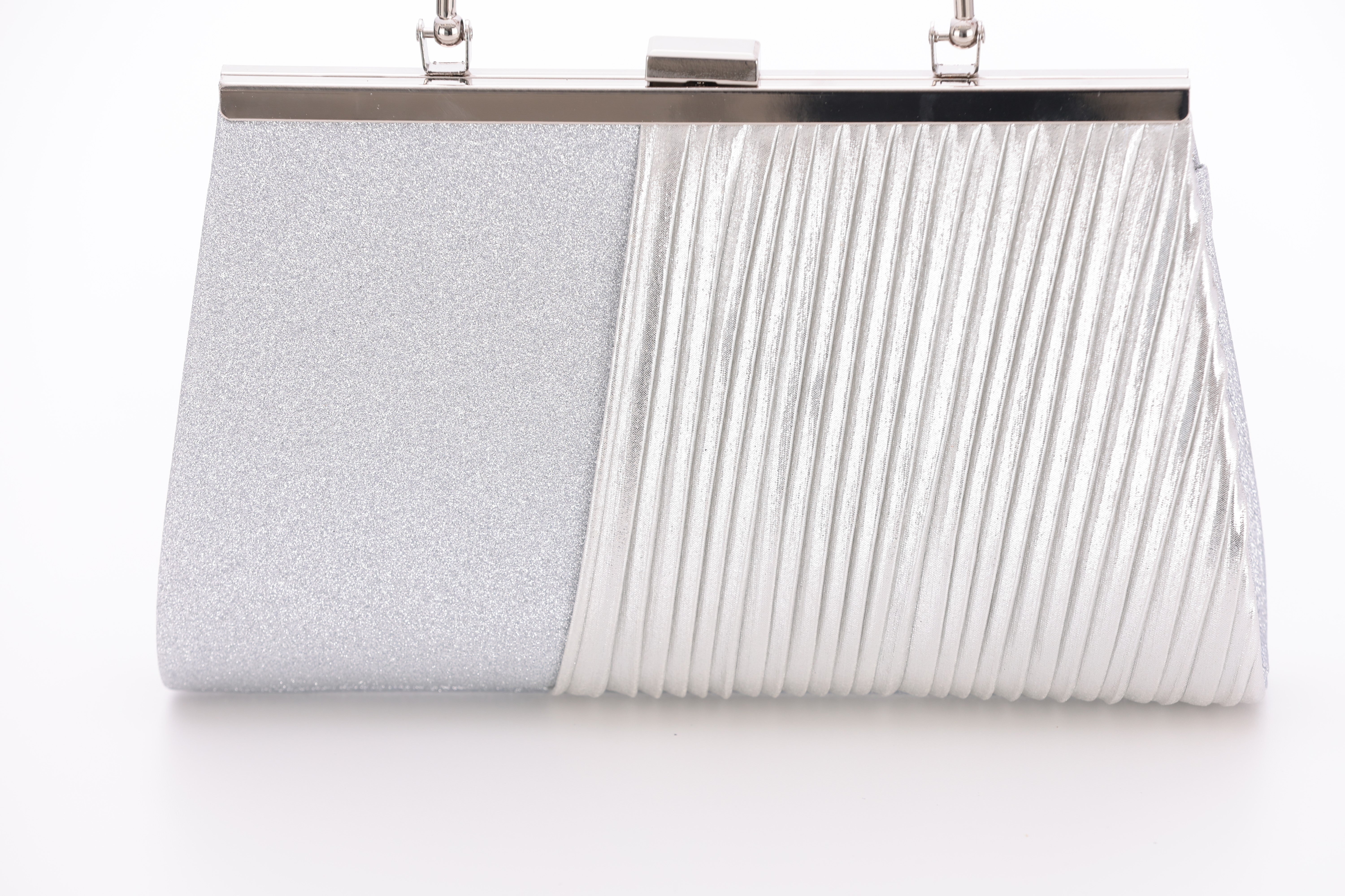 [レンタル] アートマリー グリッター プリーツ デザインパーティーバッグ シルバーの宅配レンタル - 4