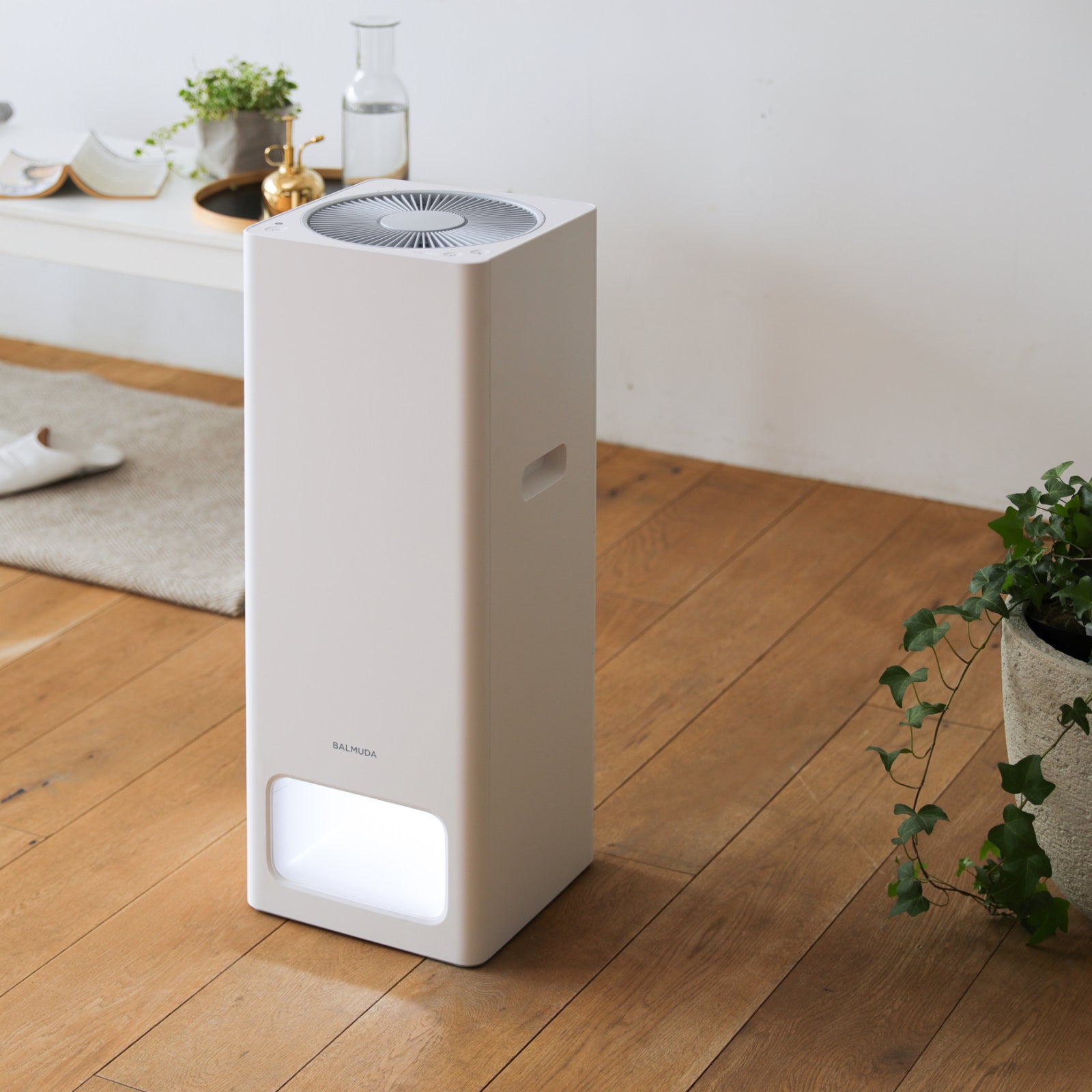 The Pure バルミューダ　空気清浄機 The Pure バルミューダ 空気清浄機