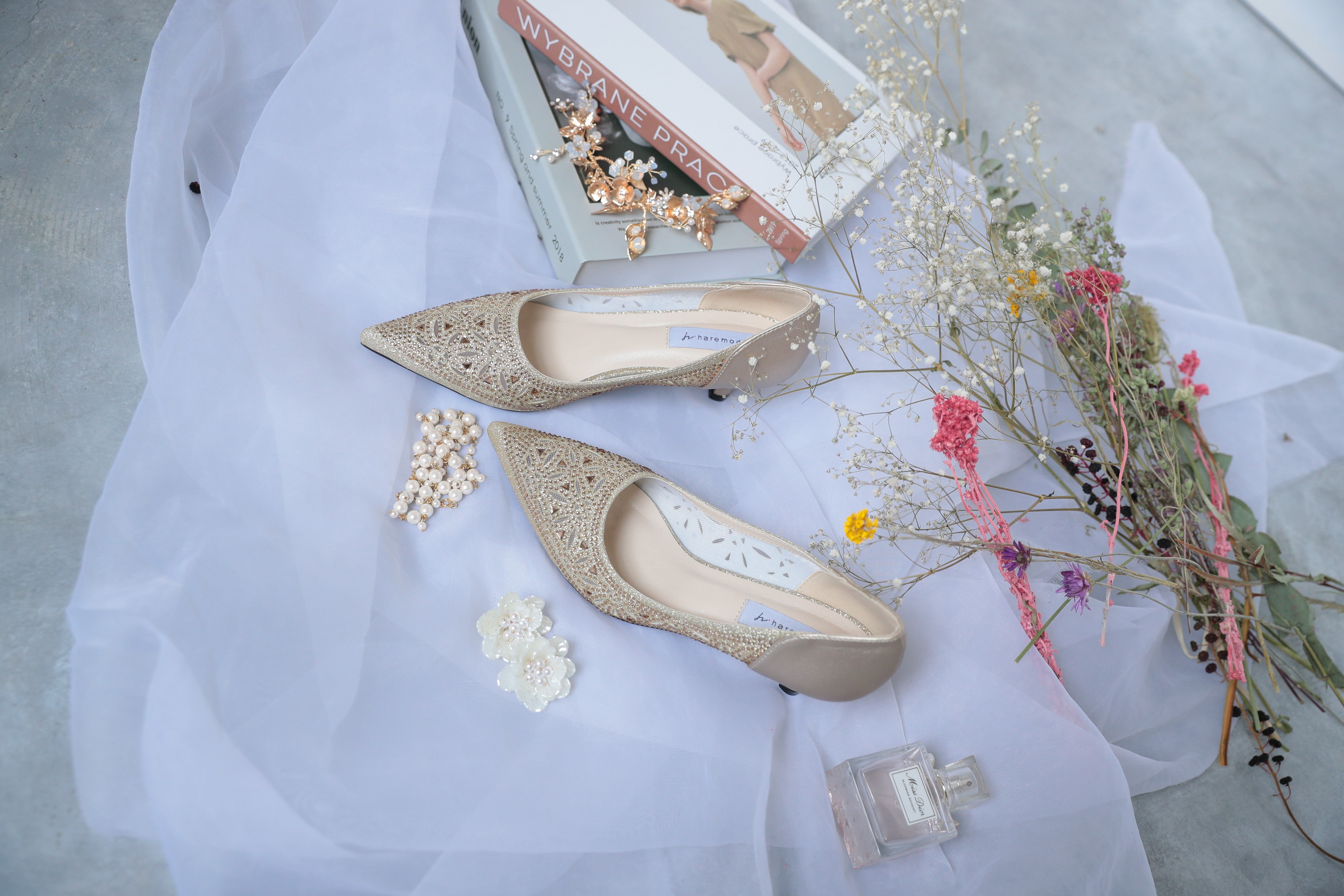 [レンタル] アートマリー 幾何学柄グリッターパンプス ゴールドの宅配レンタル - 7