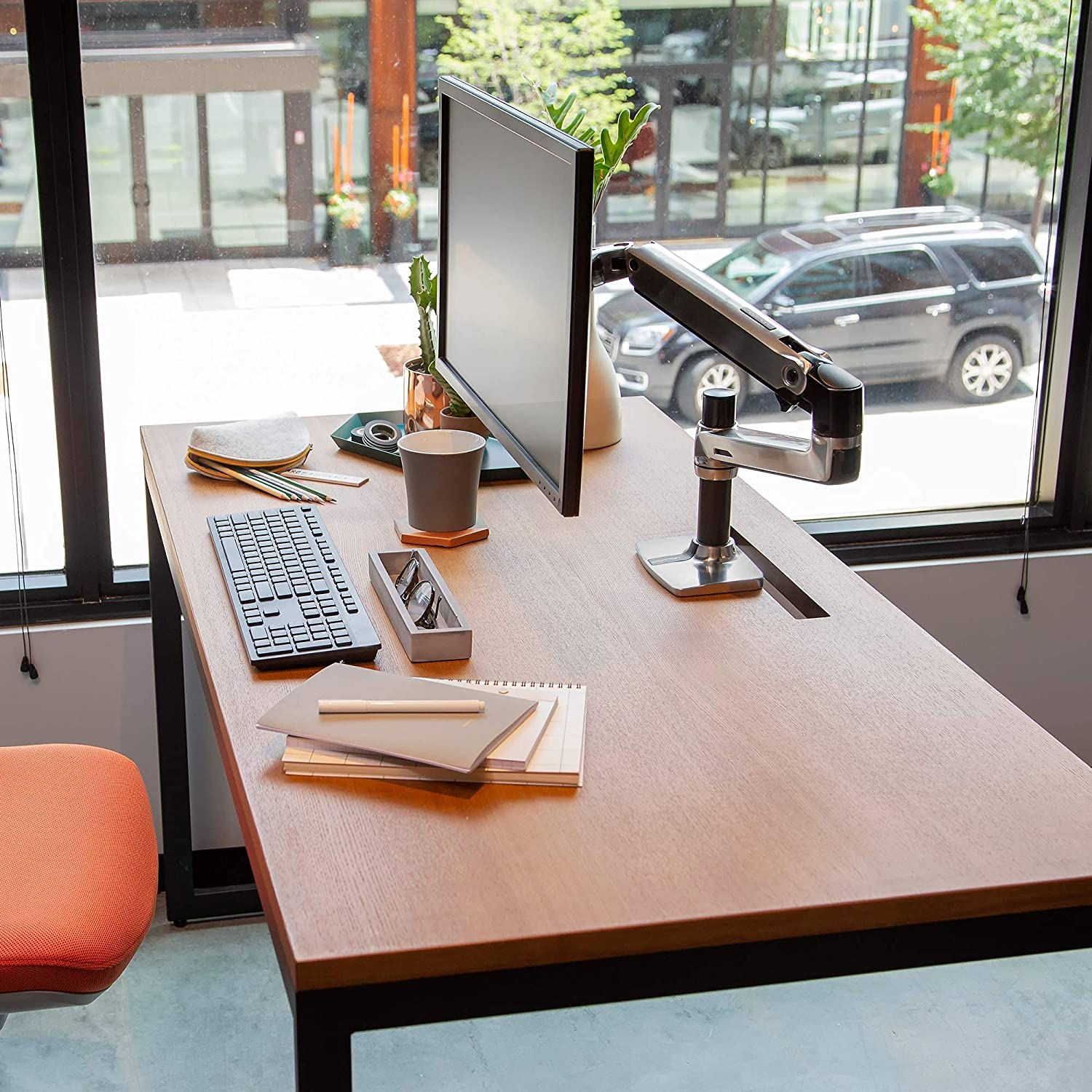 レンタル] エルゴトロン LX デスクマウント モニターアーム - Rentio