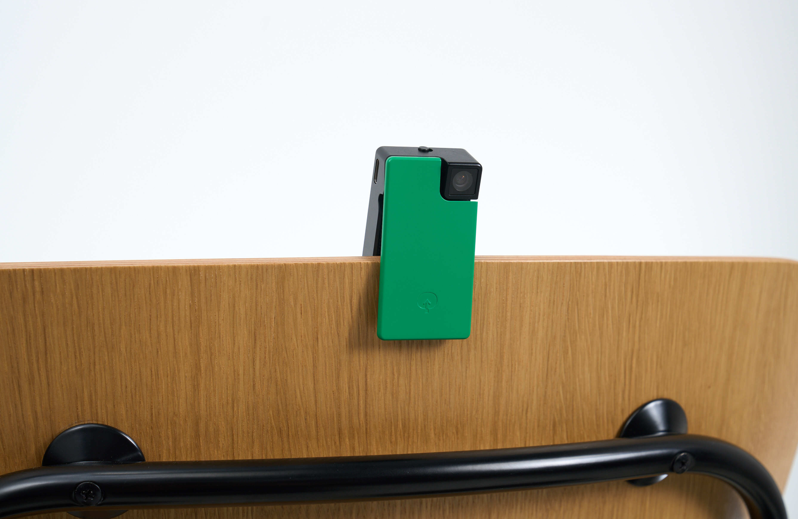 [レンタル] 【2026年3月開始予定】Saveclip ライフログ用 ウェアラブルカメラ - 11